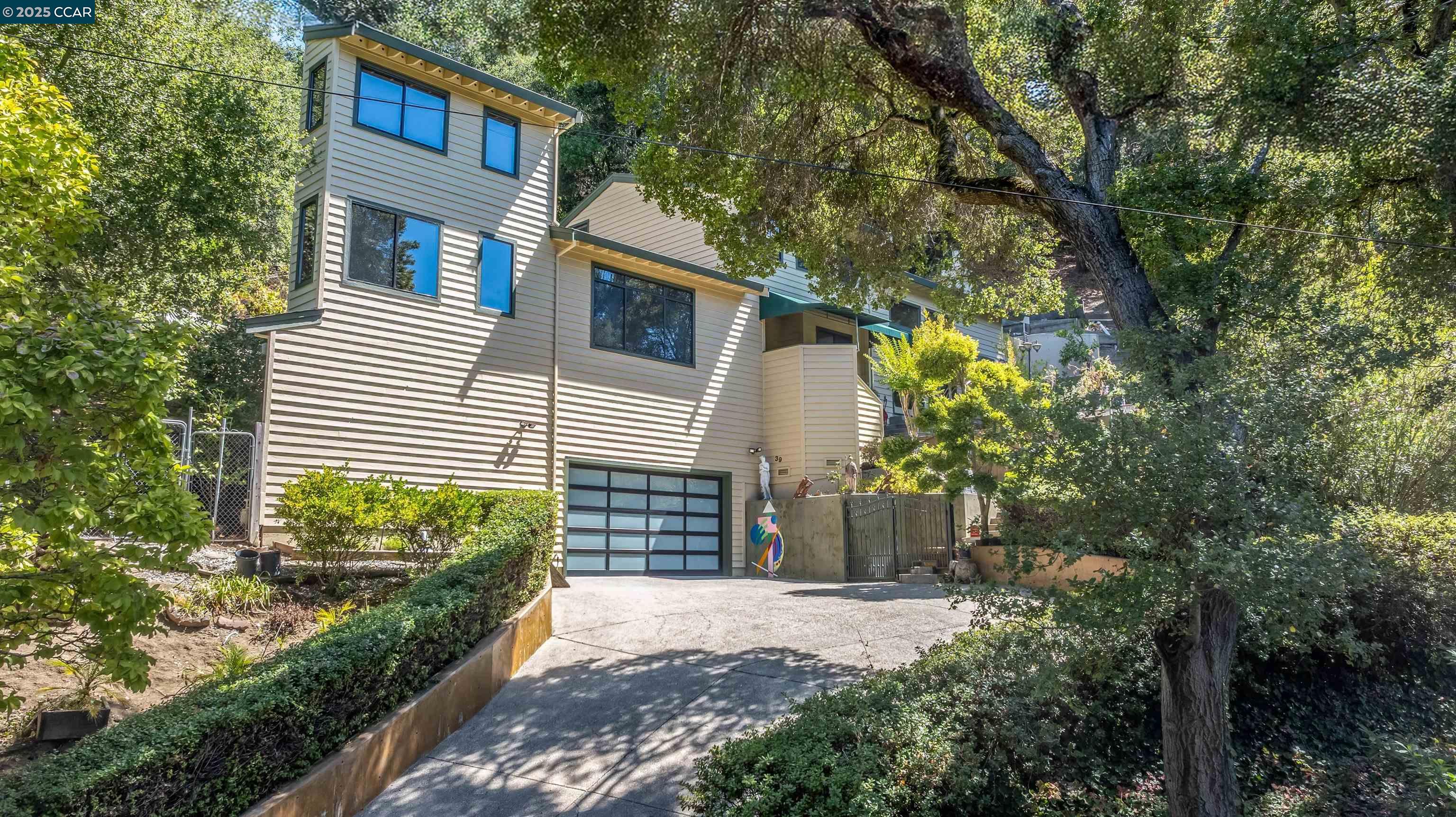 39 Mira Loma Rd