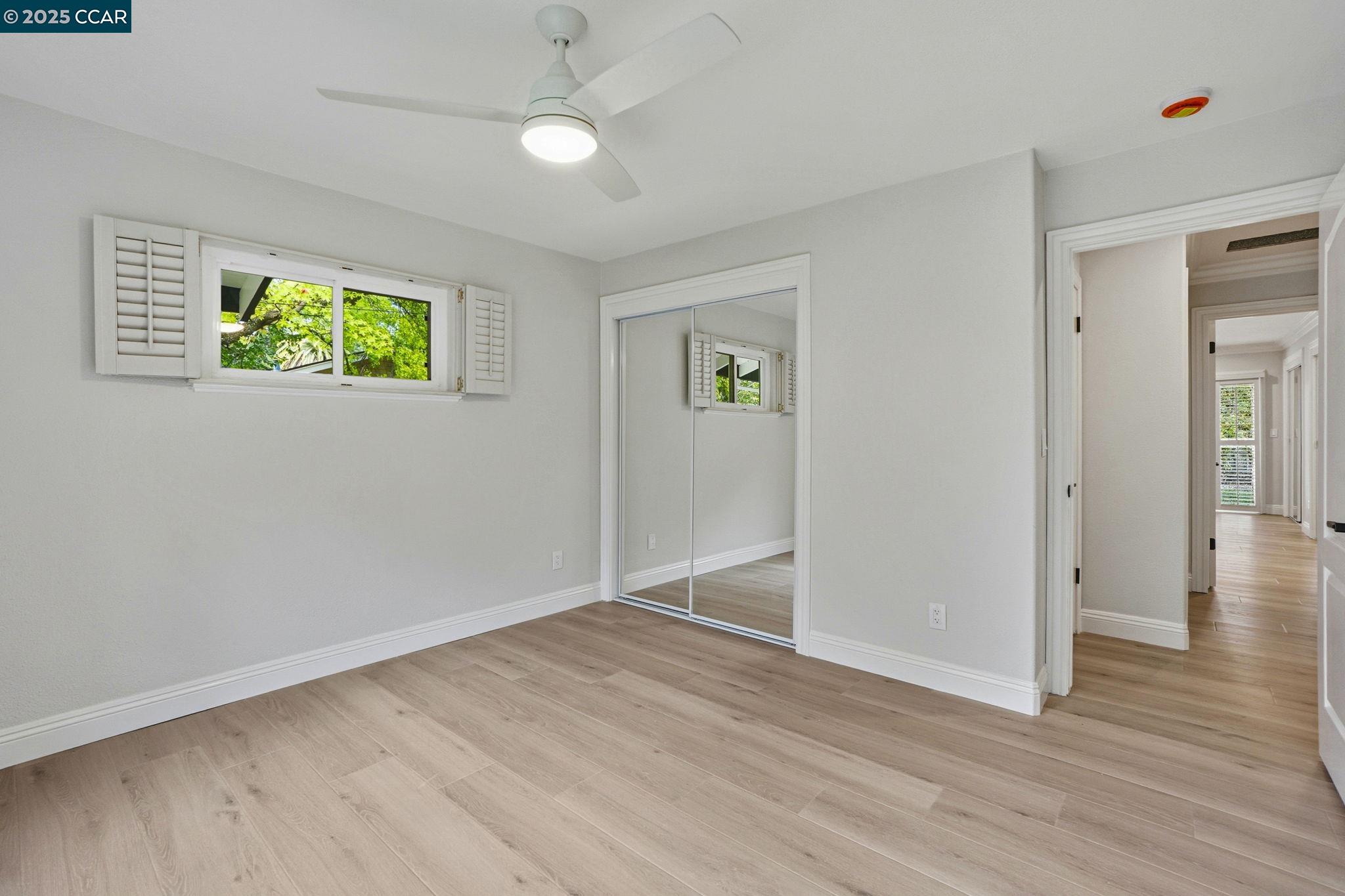 3144 Lunada Ln