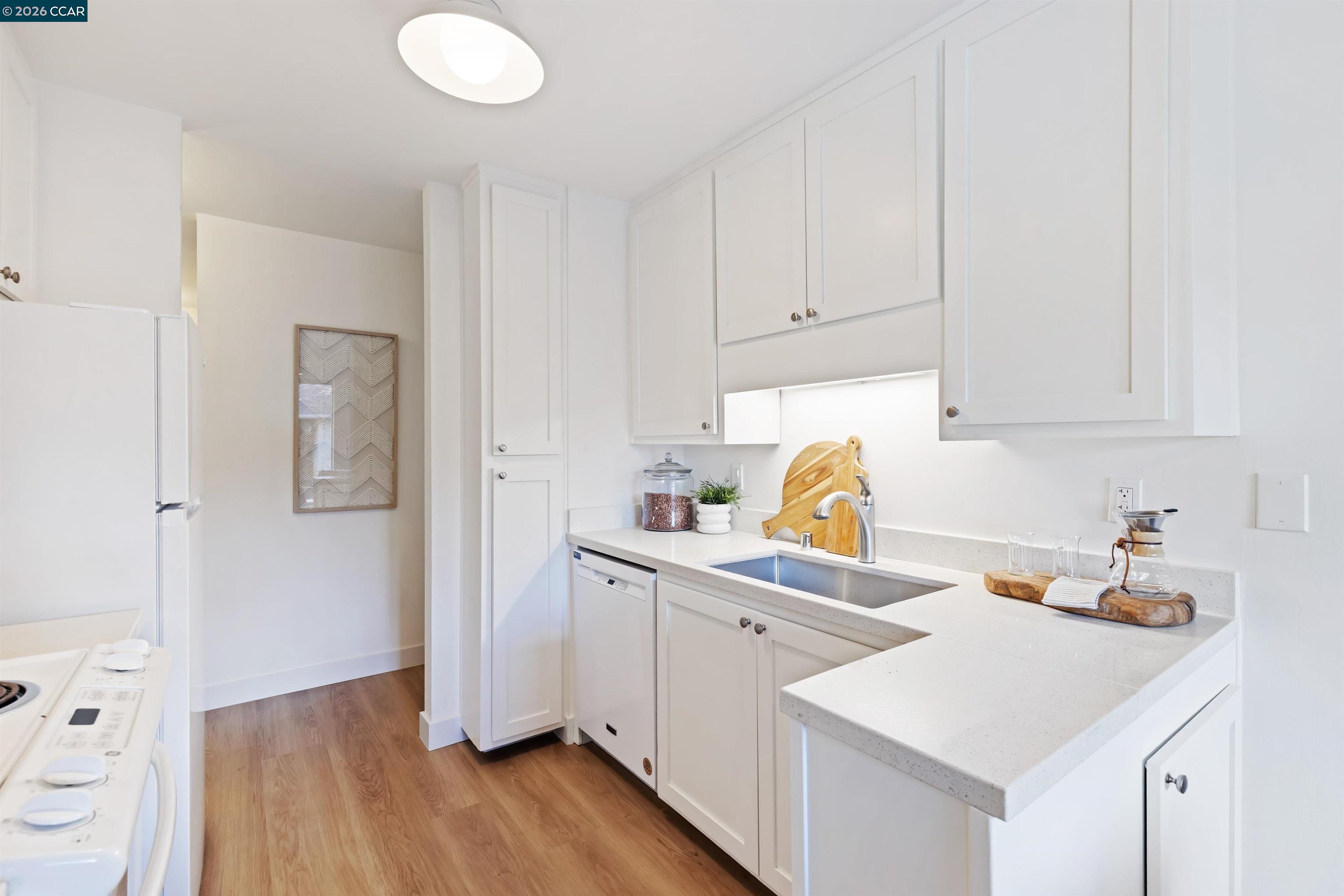 1241 Homestead Ave # 224