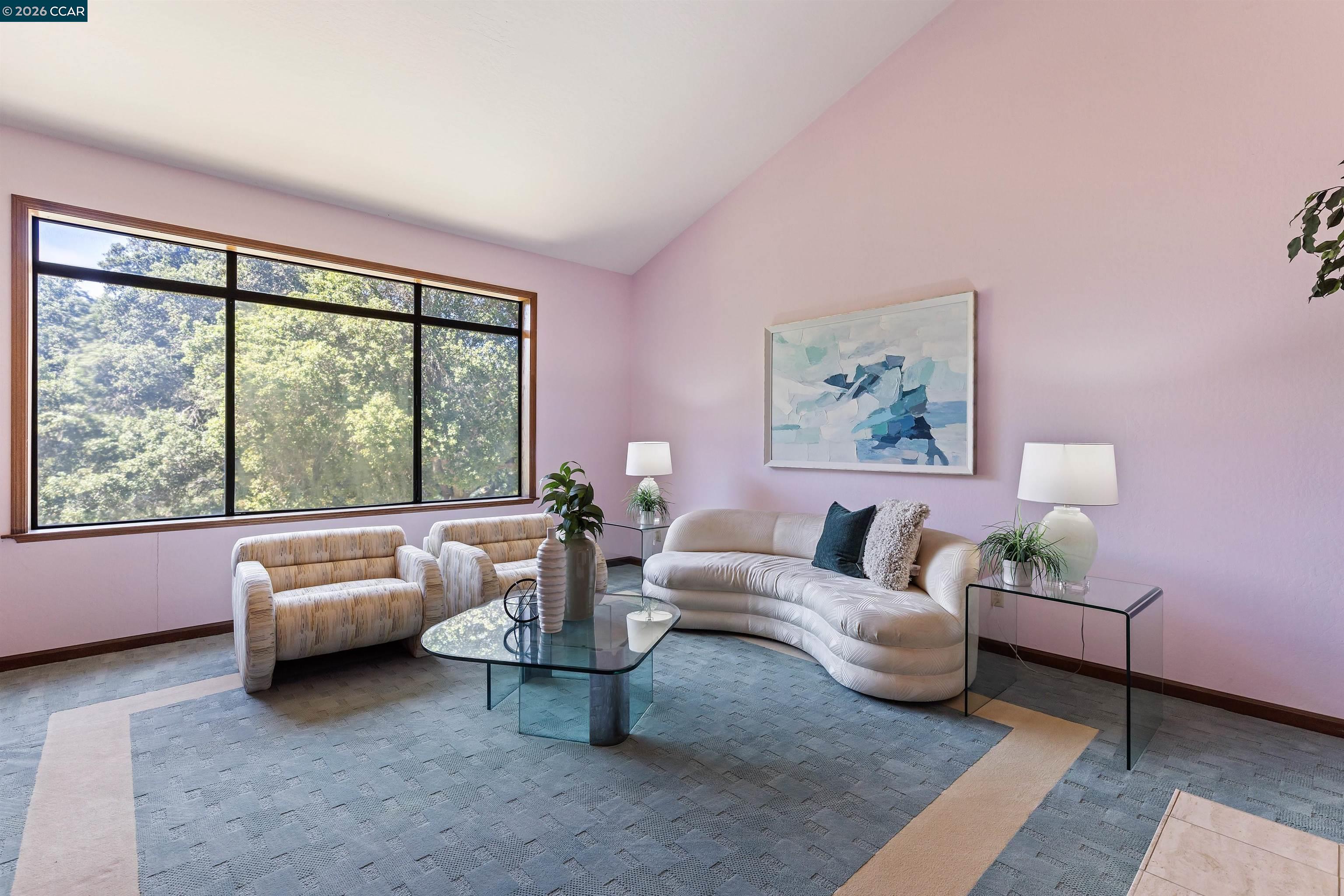 39 Mira Loma Rd