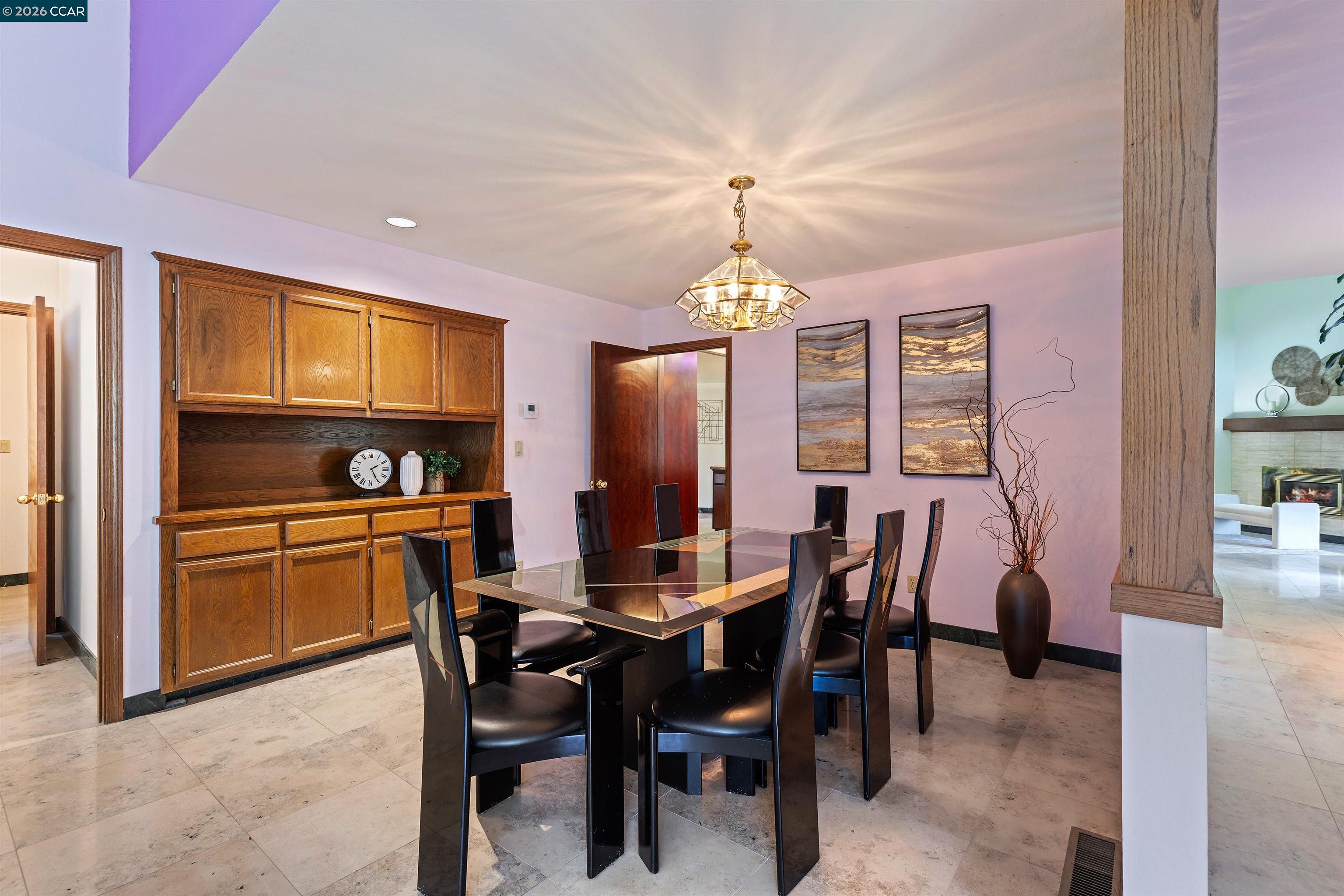 39 Mira Loma Rd