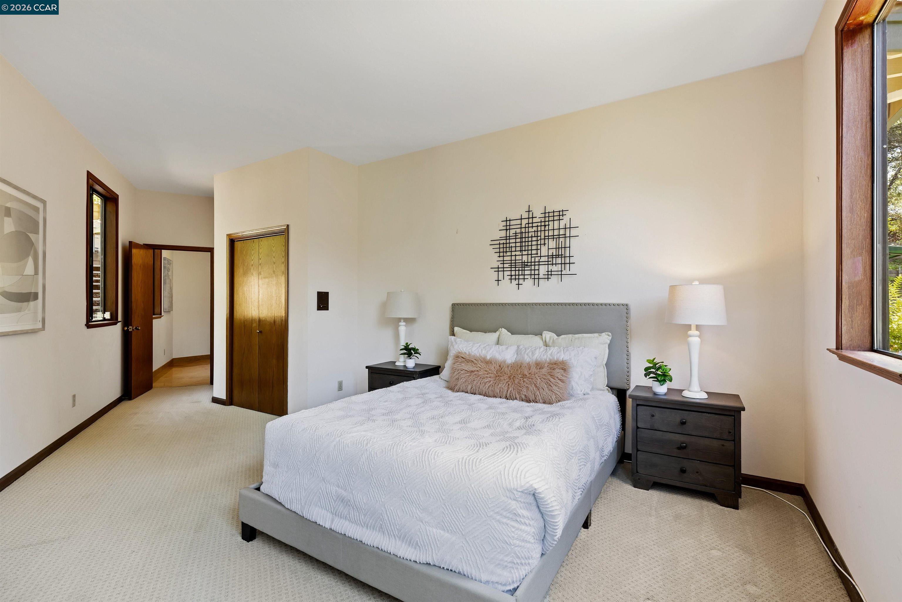 39 Mira Loma Rd
