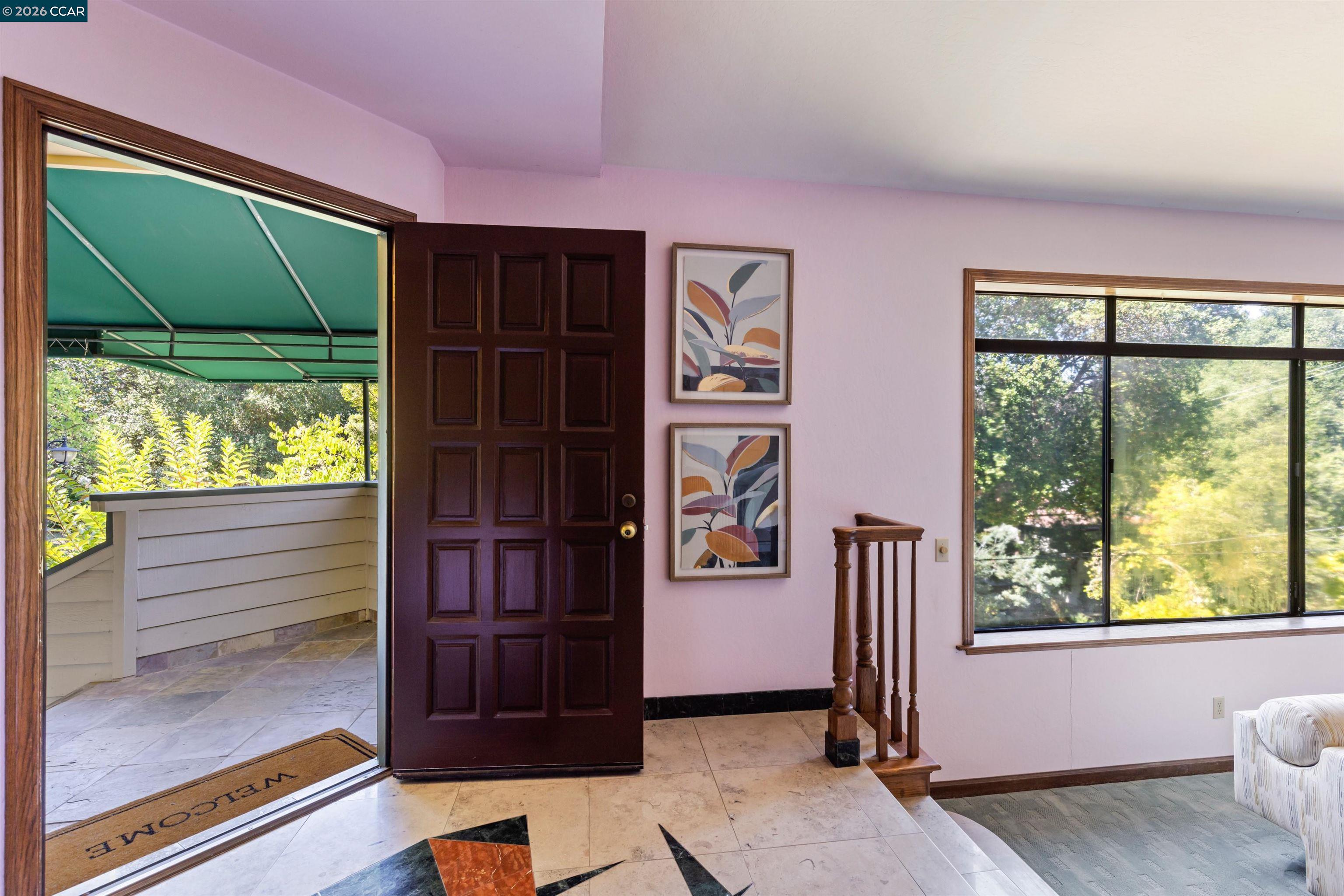 39 Mira Loma Rd