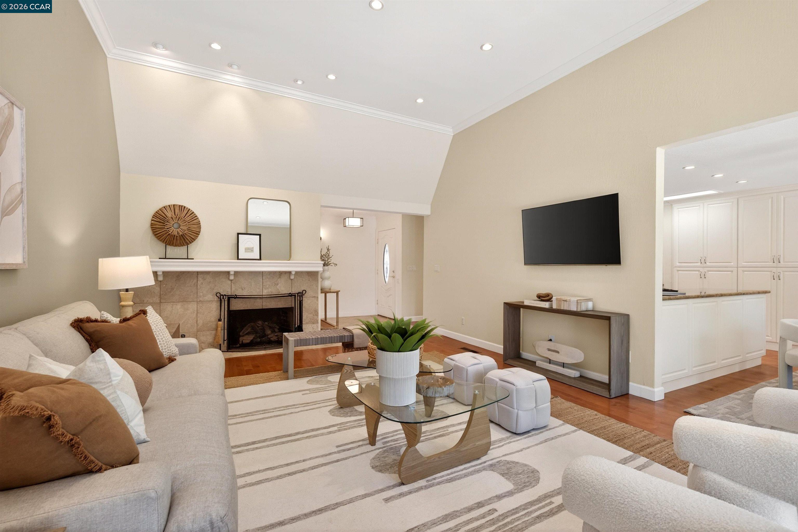 173 Cypress Point Way