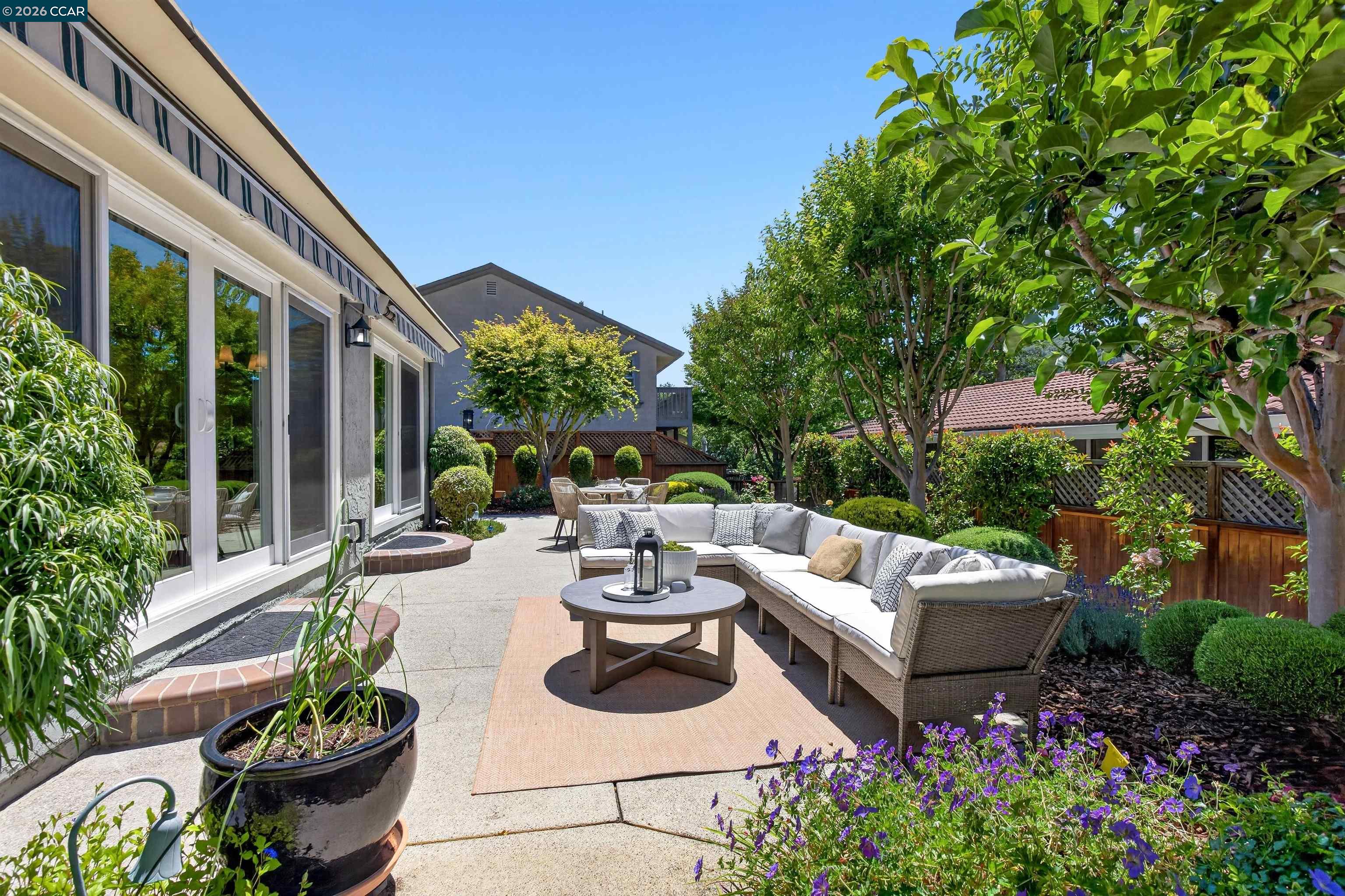173 Cypress Point Way