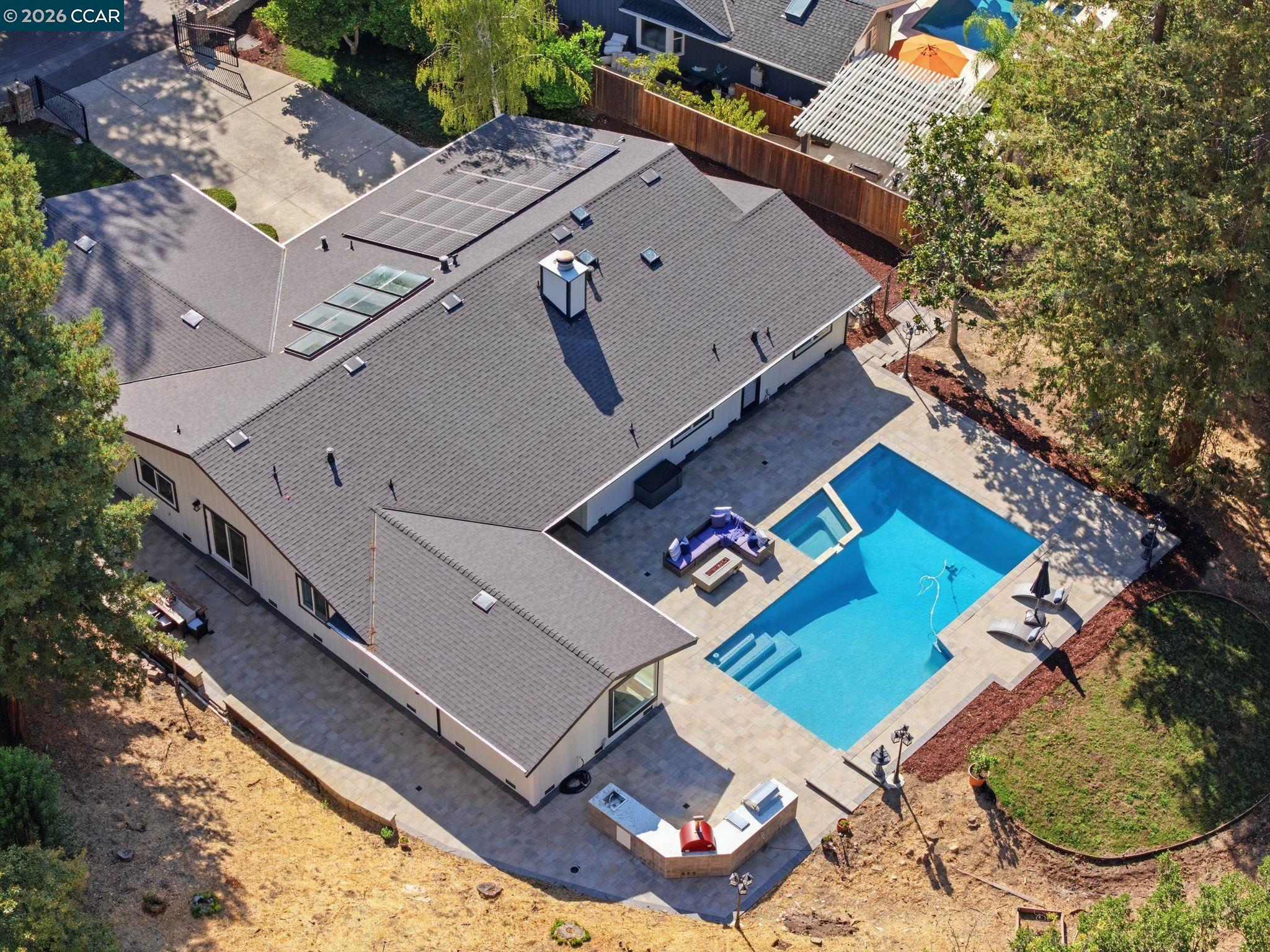 2169 Nelda Way