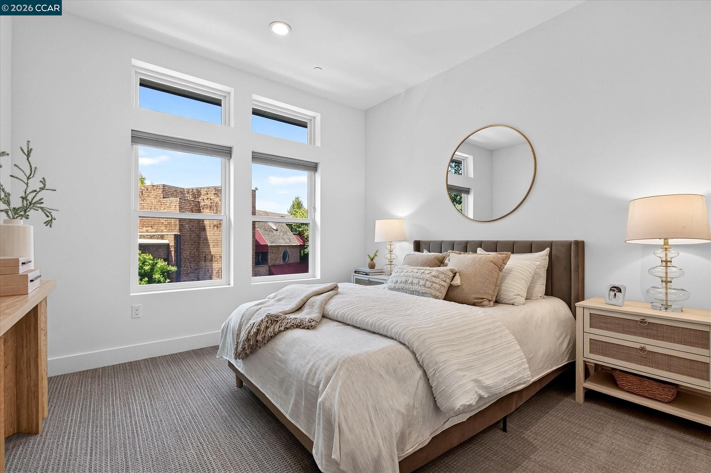 210 Lafayette Cir Unit: 302