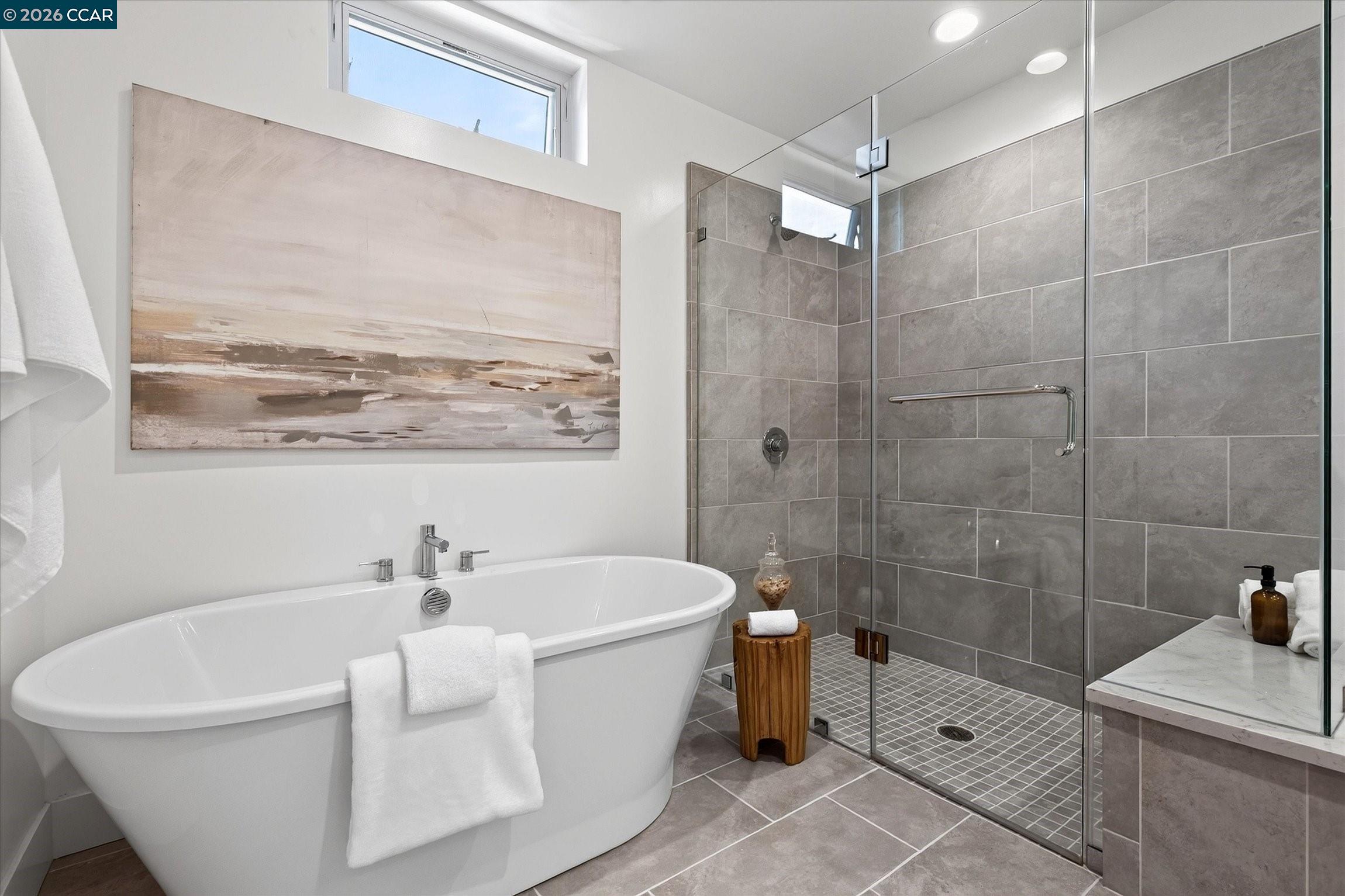 210 Lafayette Cir Unit: 302