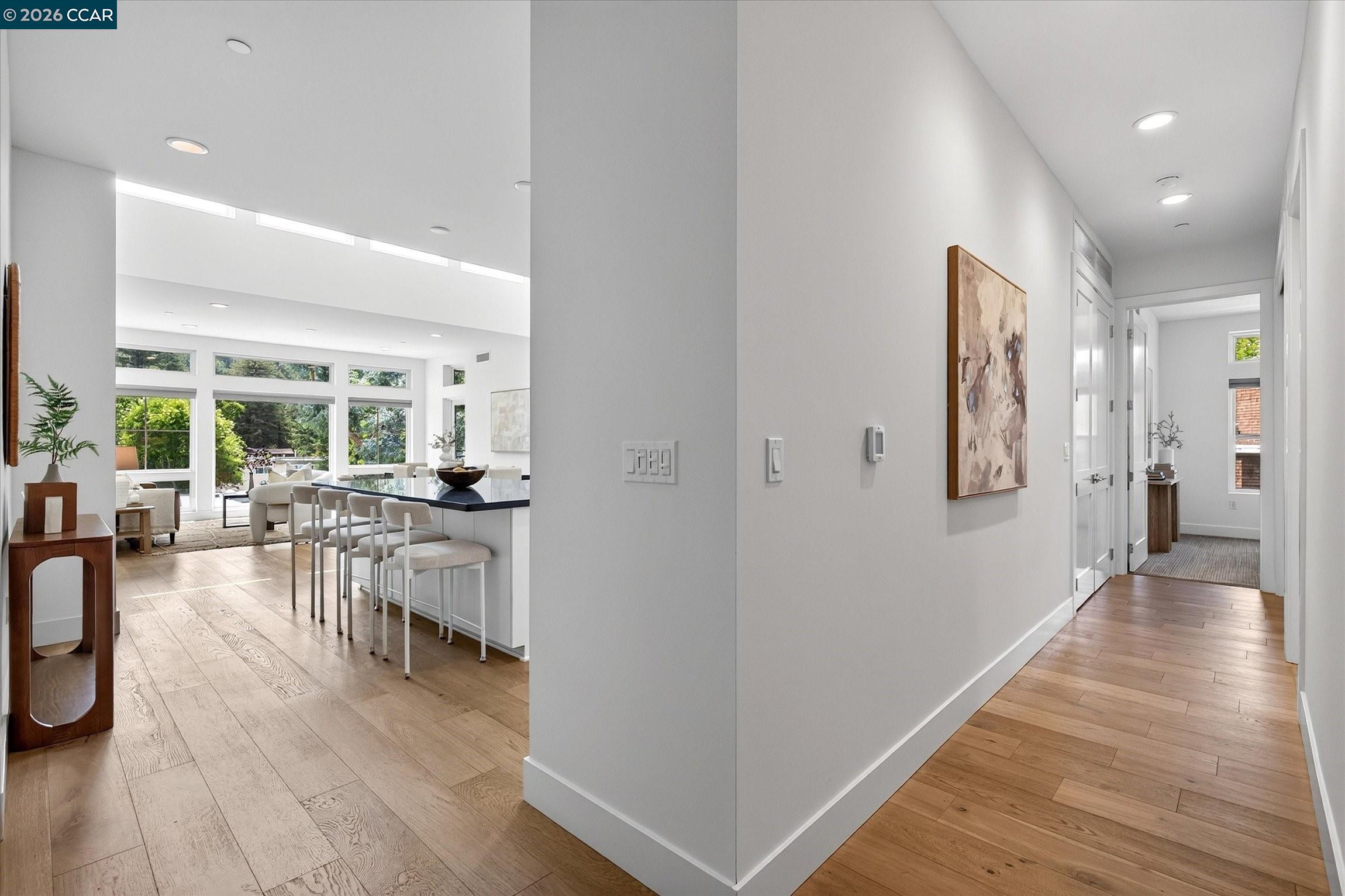 210 Lafayette Cir Unit: 302