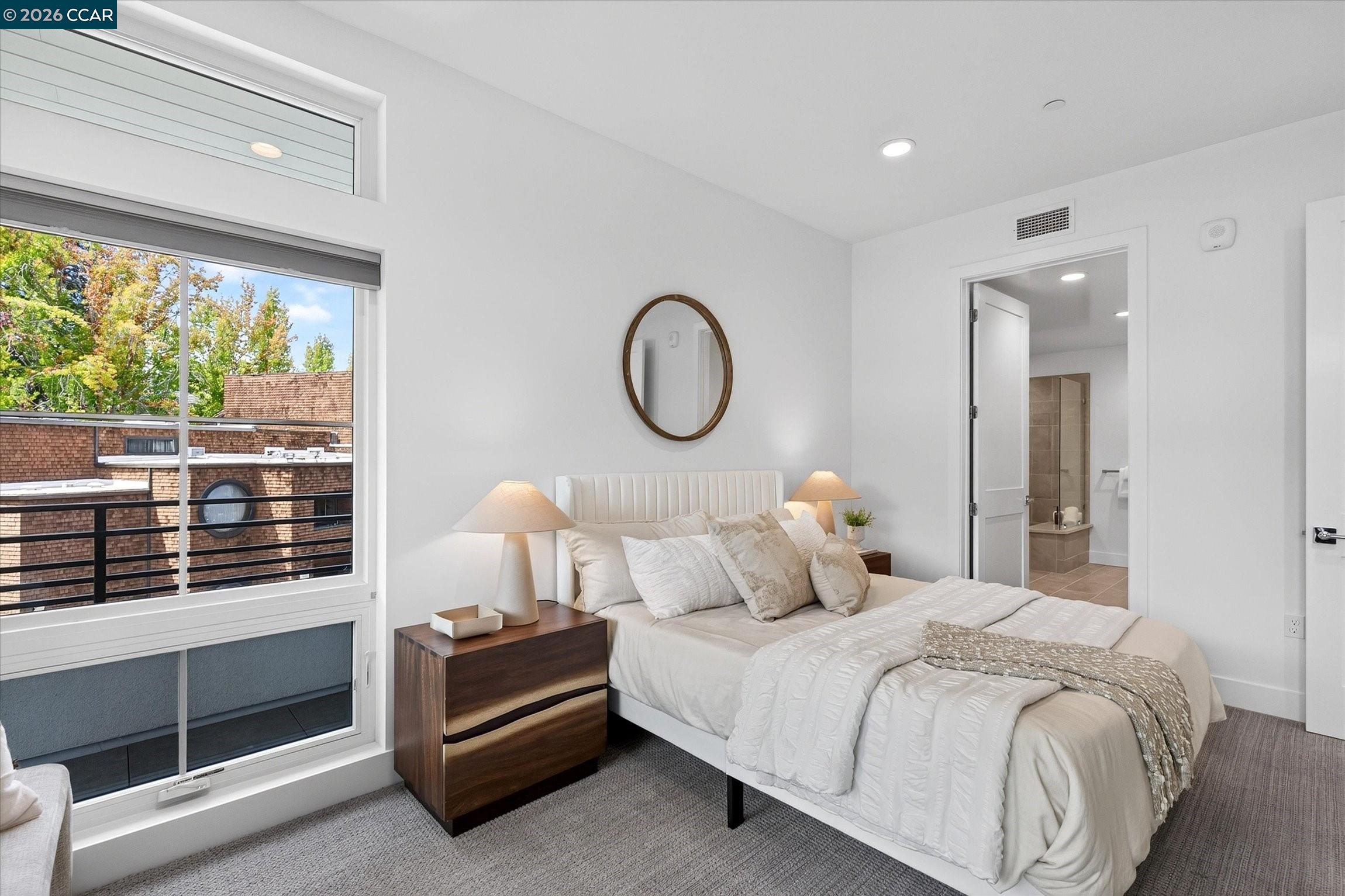 210 Lafayette Cir Unit: 302