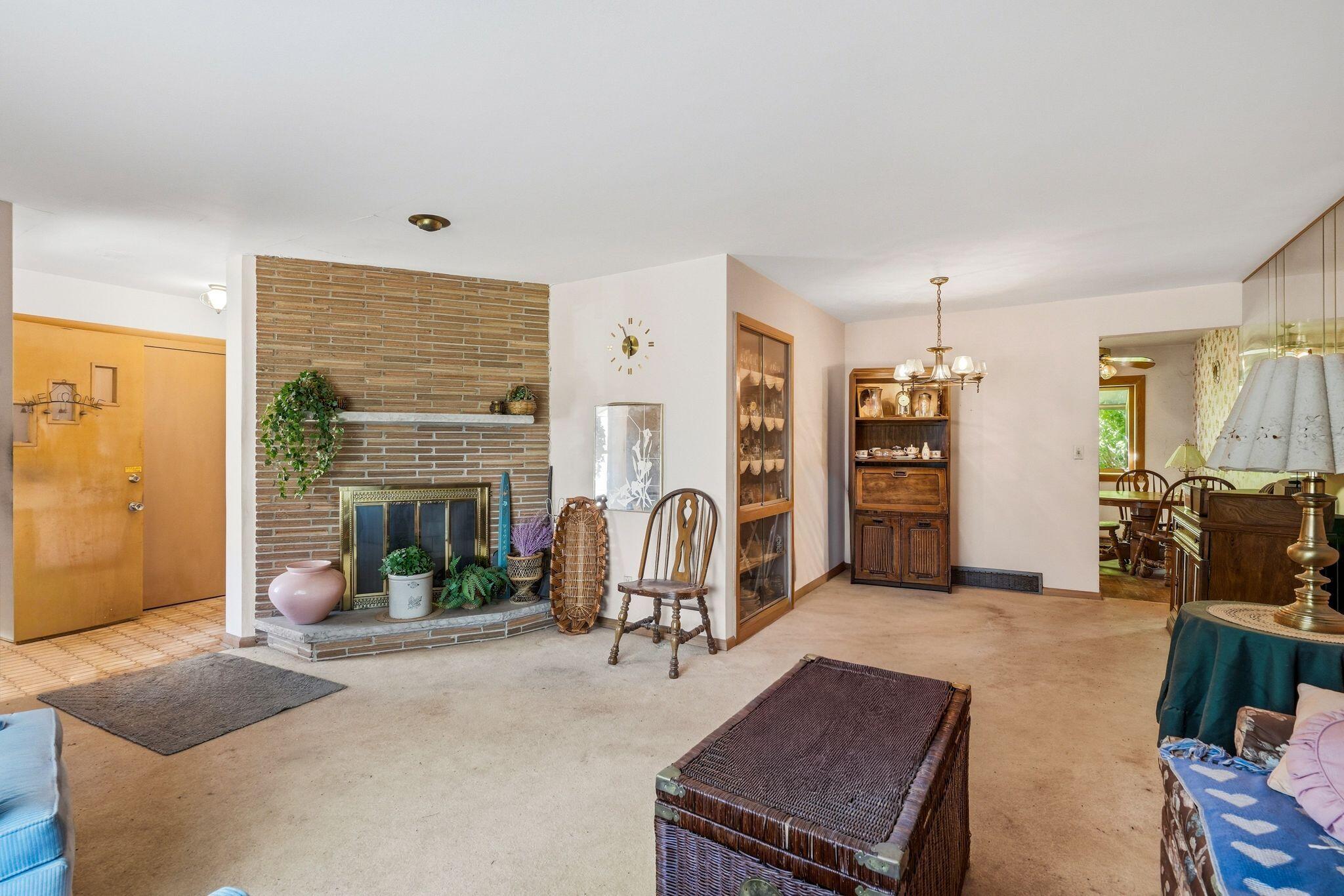 1721 Cedar St