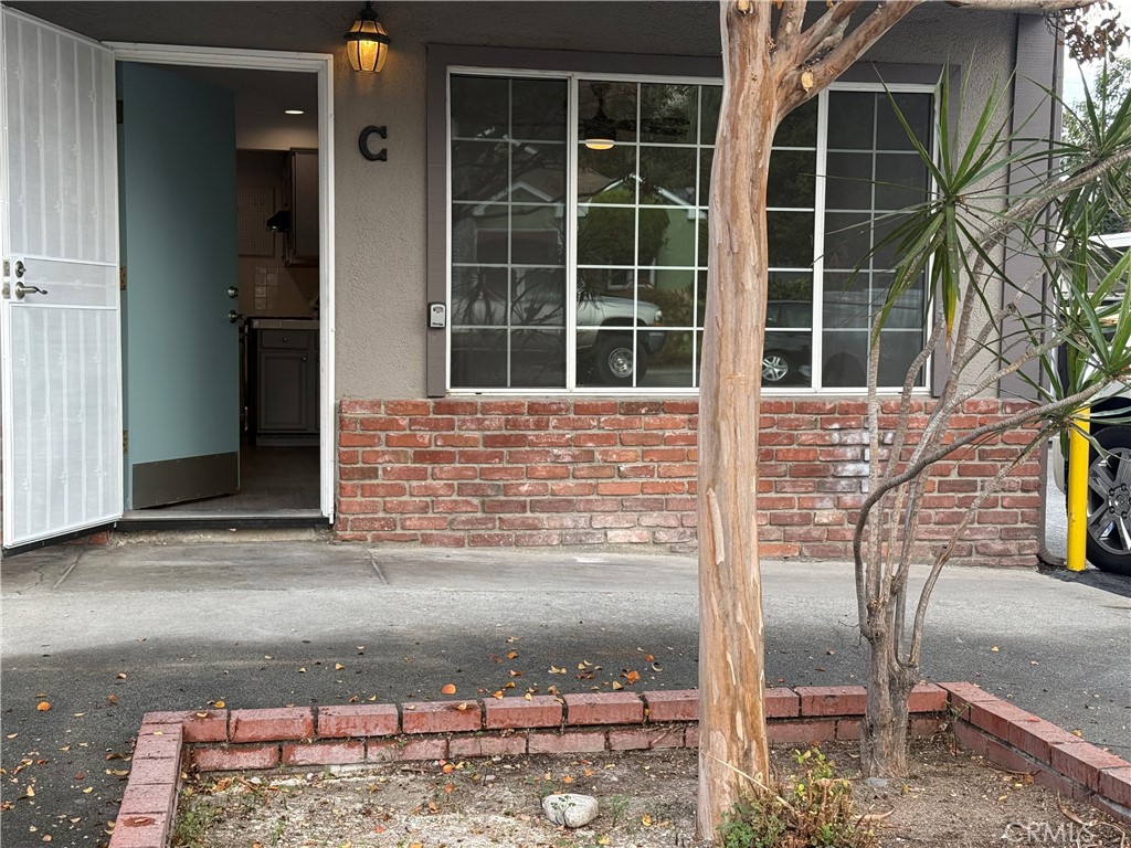 332 E Colorado Boulevard C