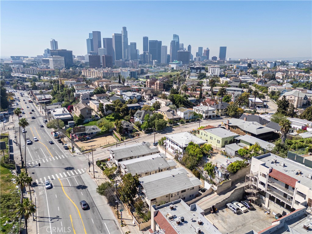 1202 W Sunset Boulevard