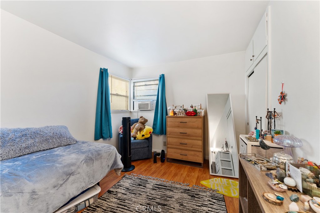 9078 Huntington Drive