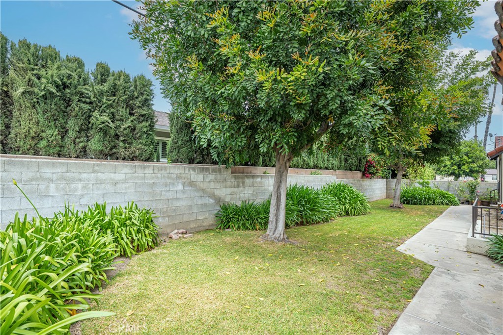 1349 Elm Avenue