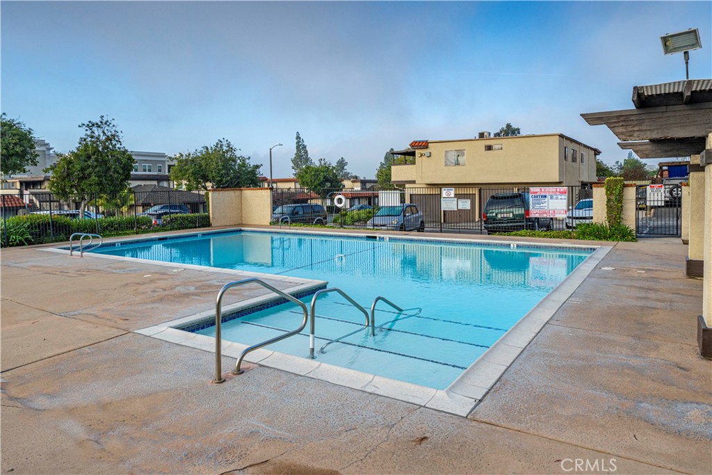 925 Cabrillo Drive C