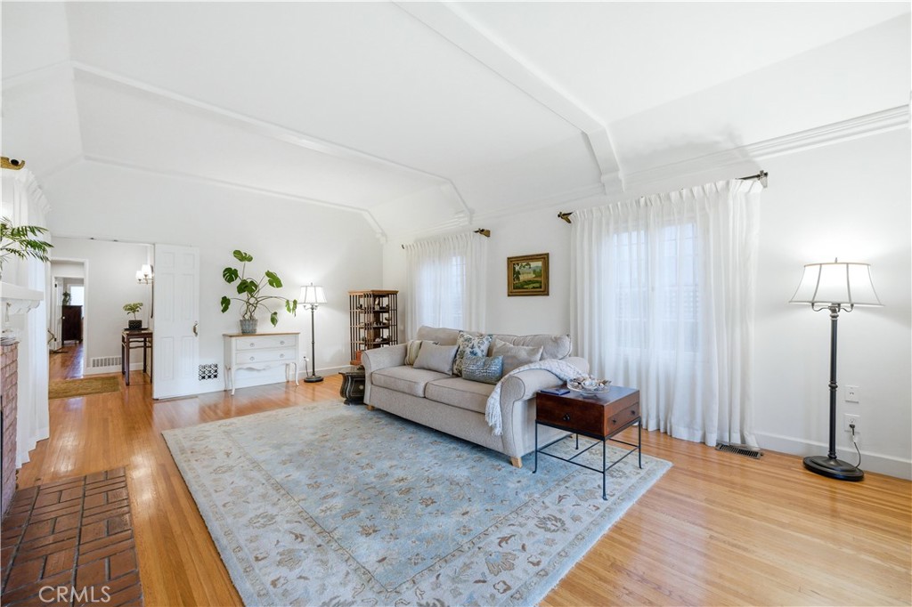 456 Segovia Avenue