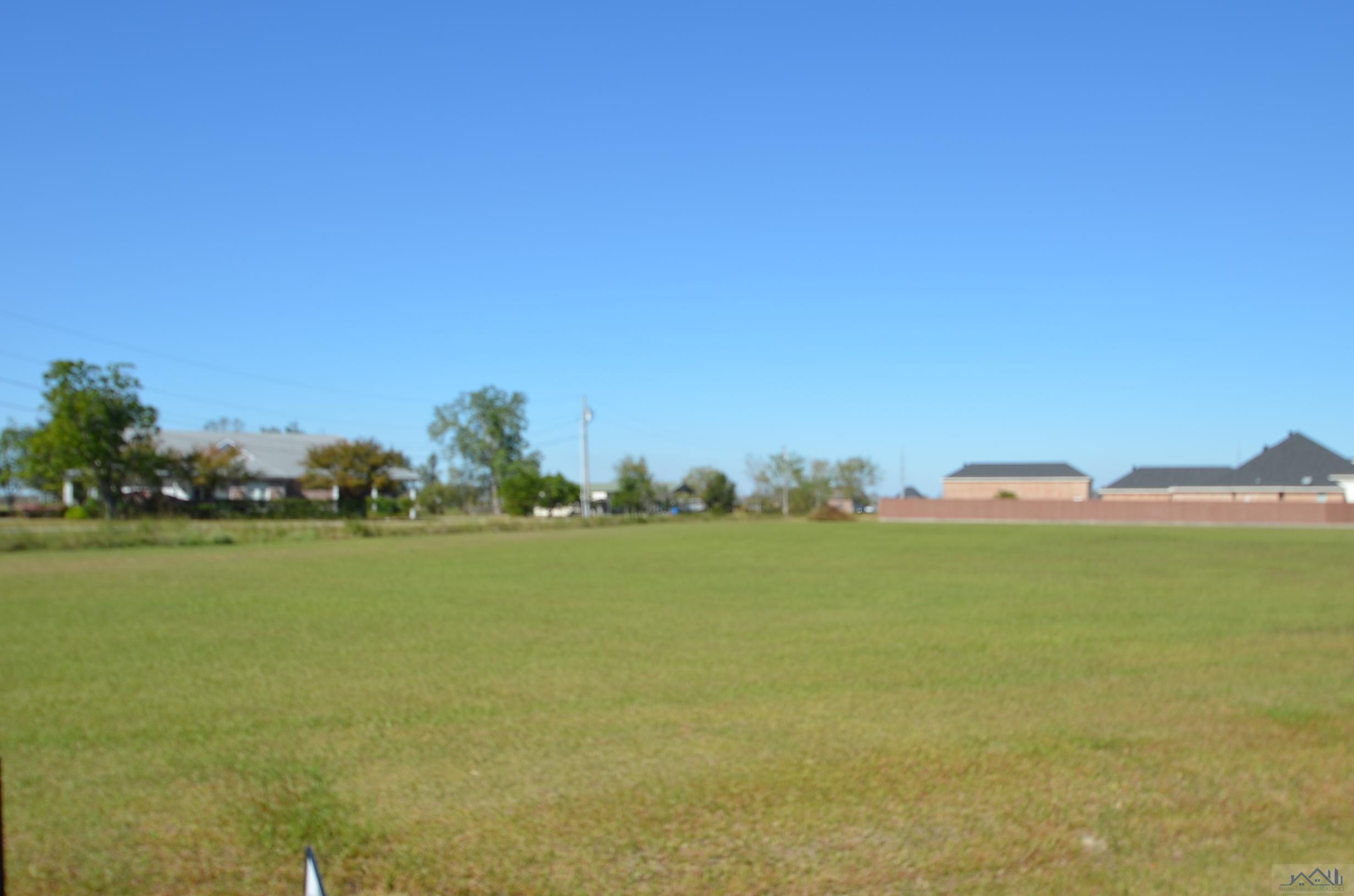248 Moss Point Dr