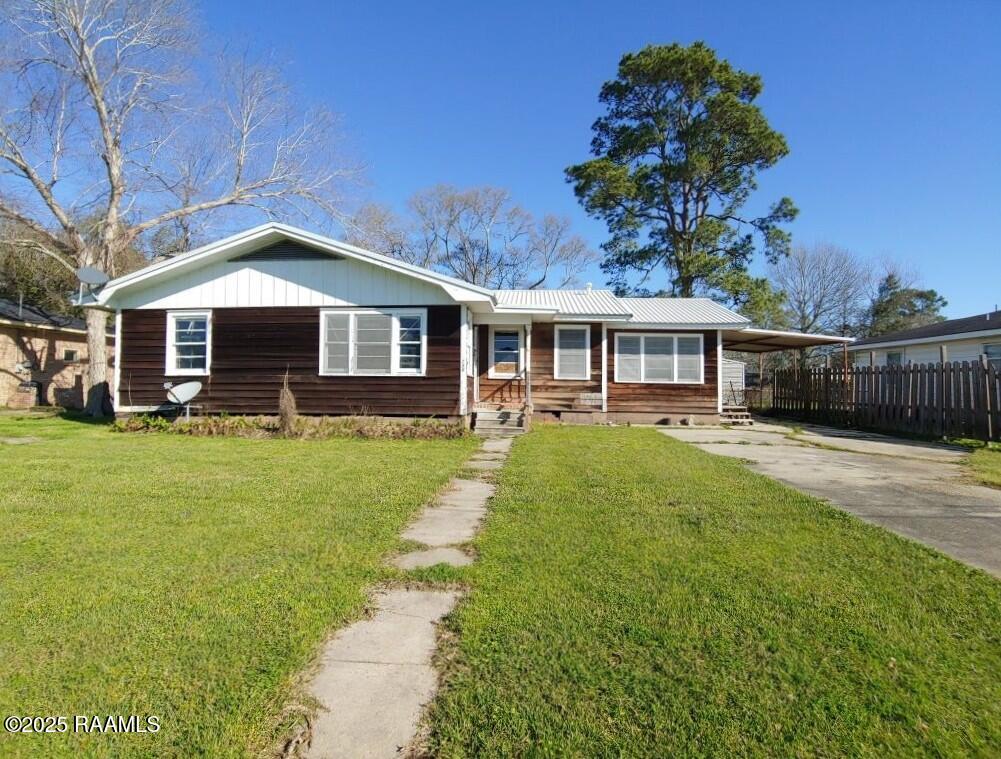 758 Lucy Street