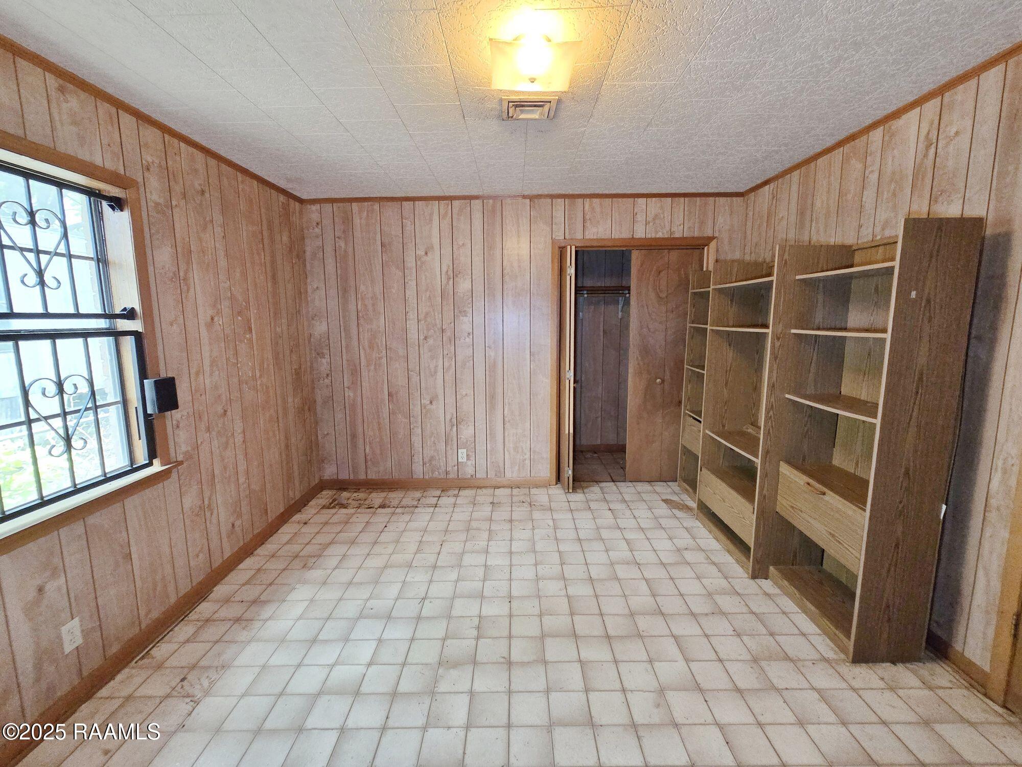 720 W Third Street