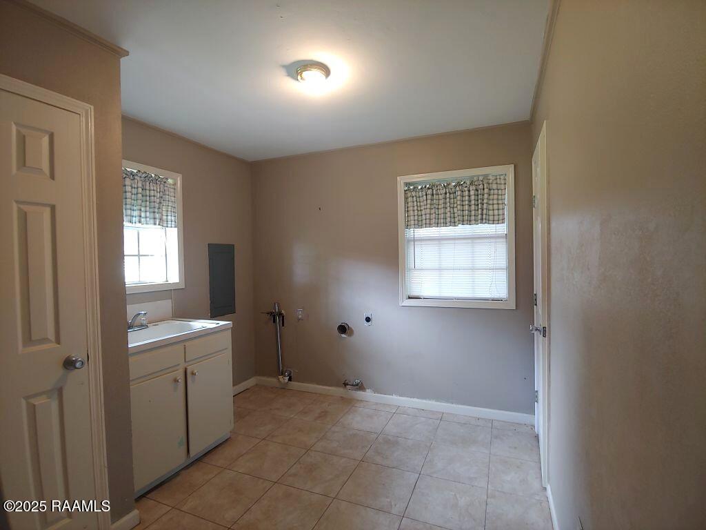 121 Ulysse Road