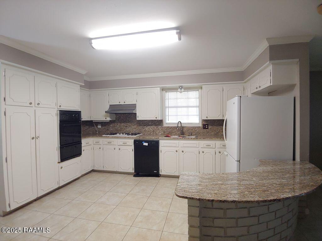 121 Ulysse Road