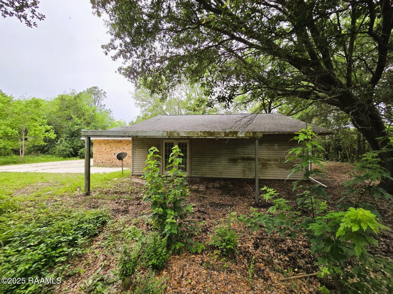 1716 Woodstone Road