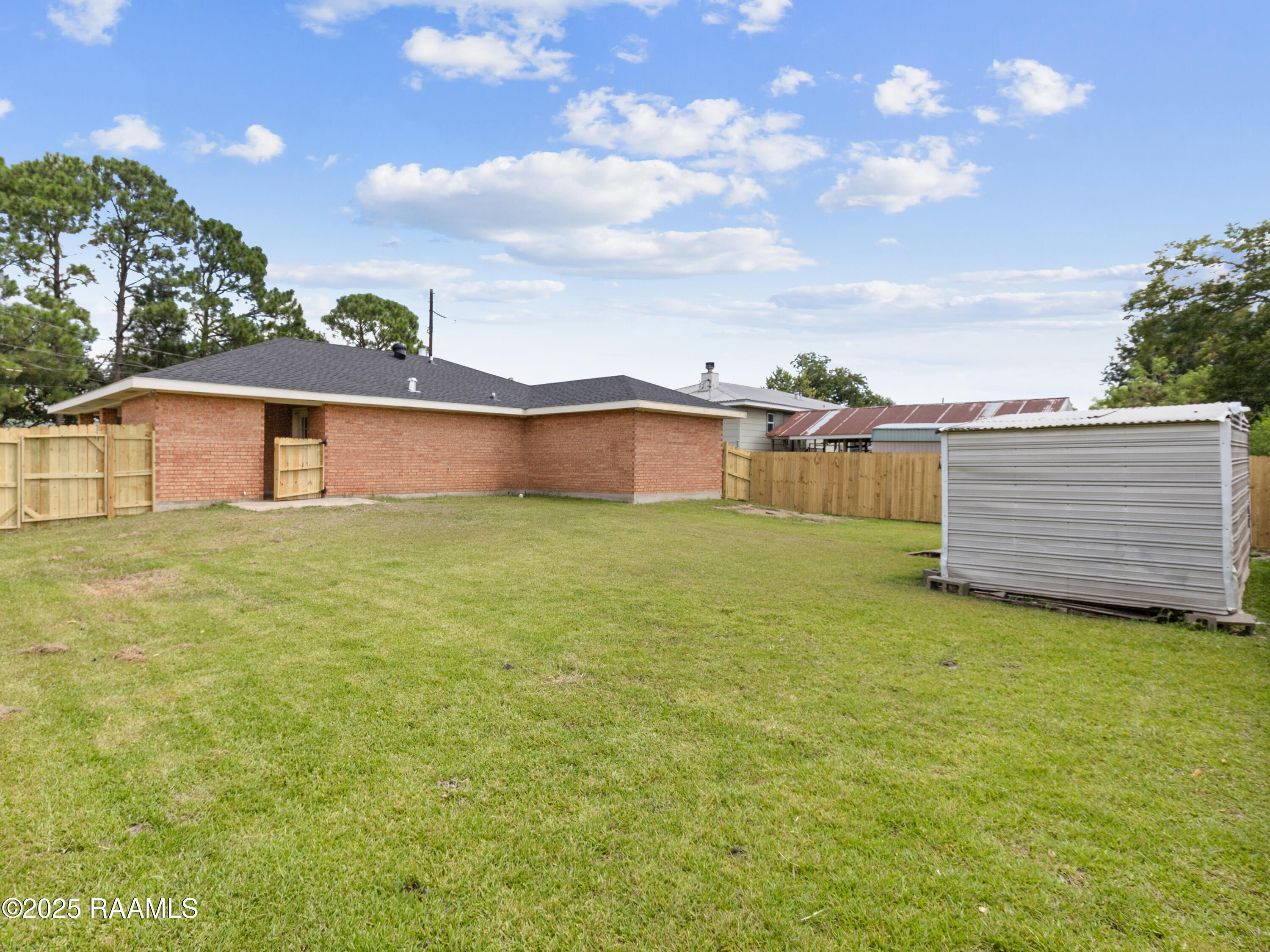 206 L Dubois Road