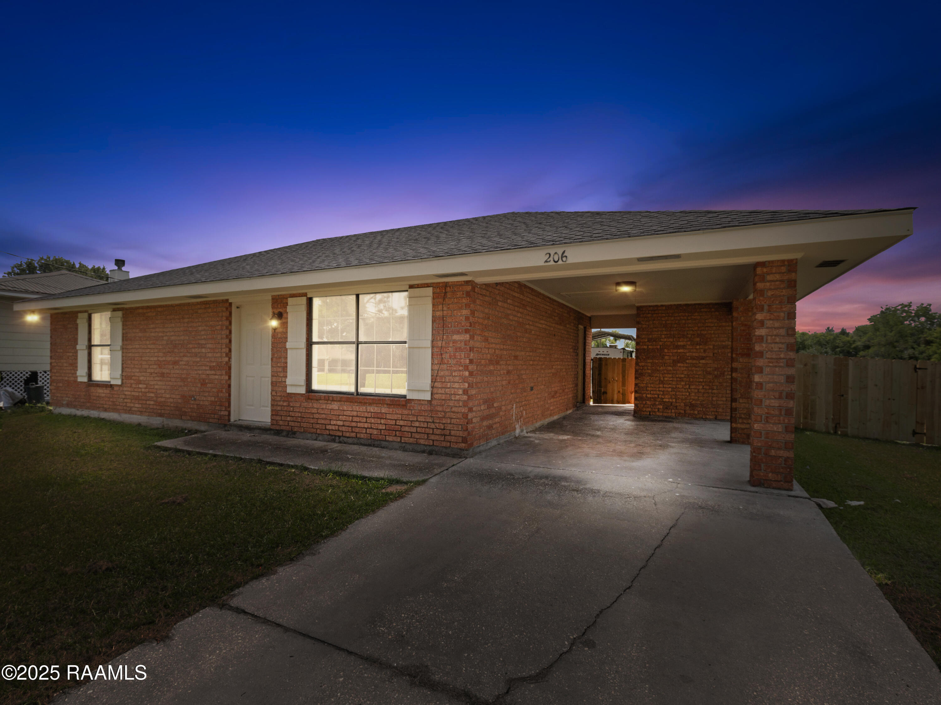 206 L Dubois Road