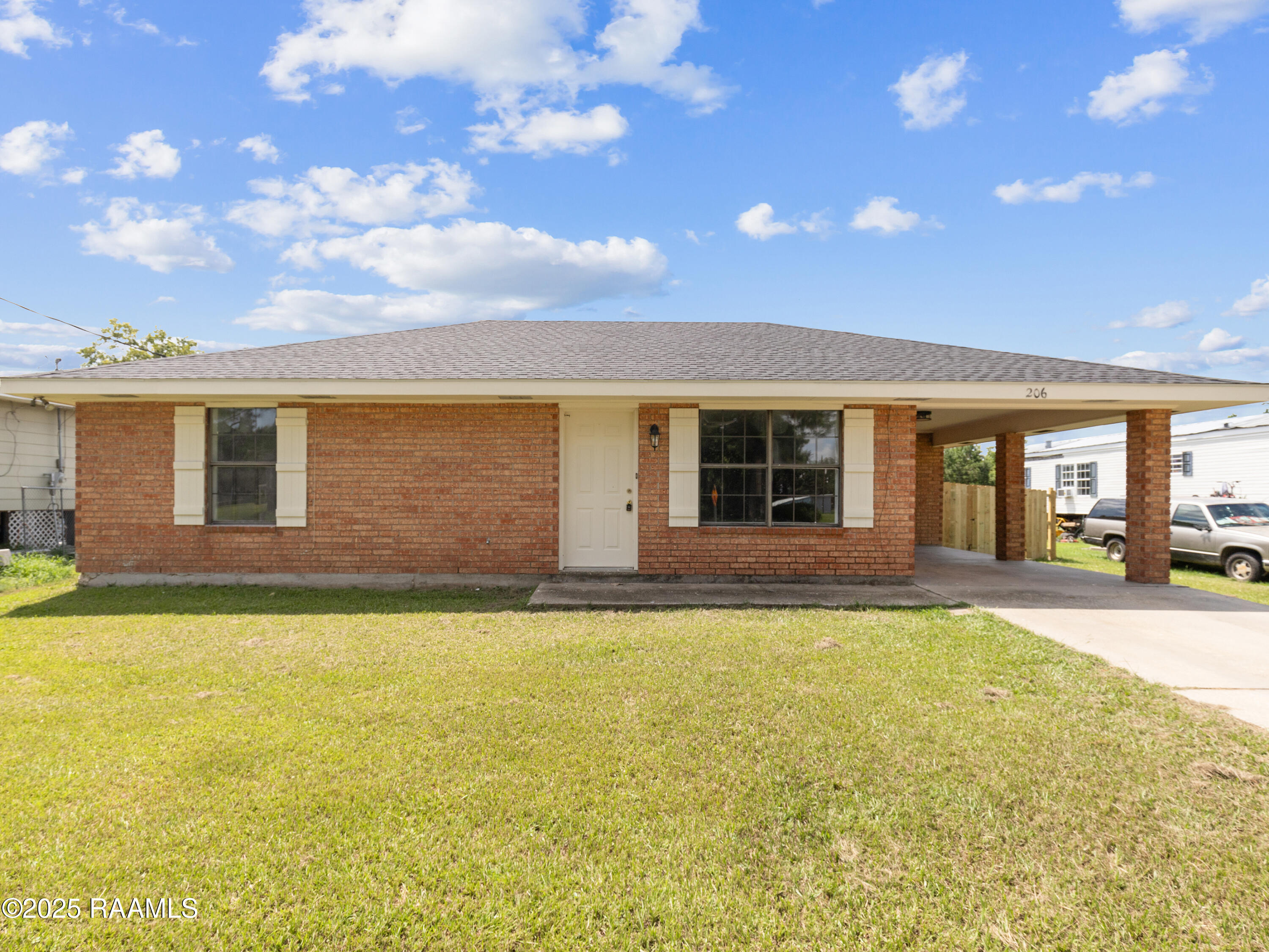206 L Dubois Road
