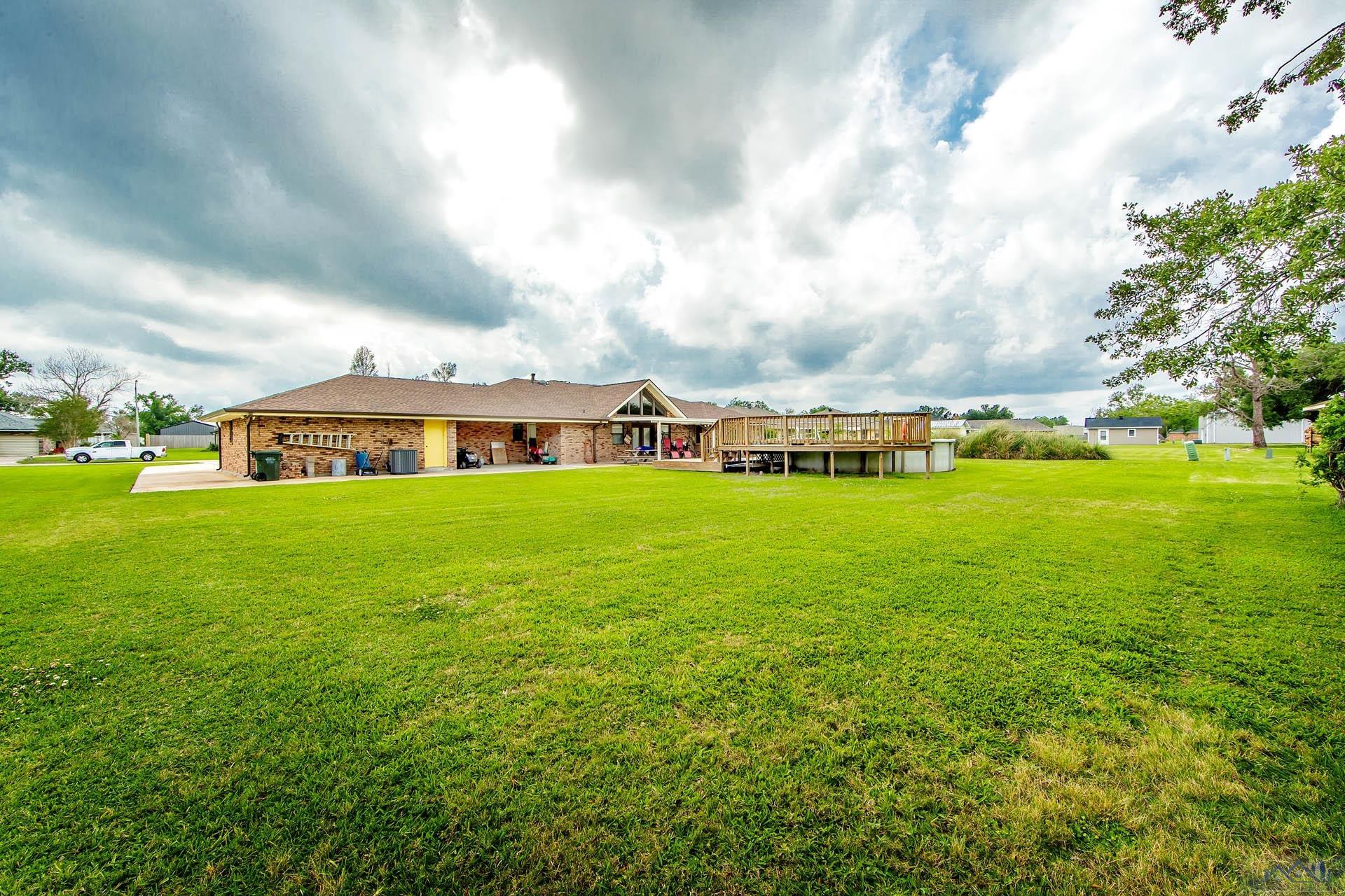 4017 Benton Dr