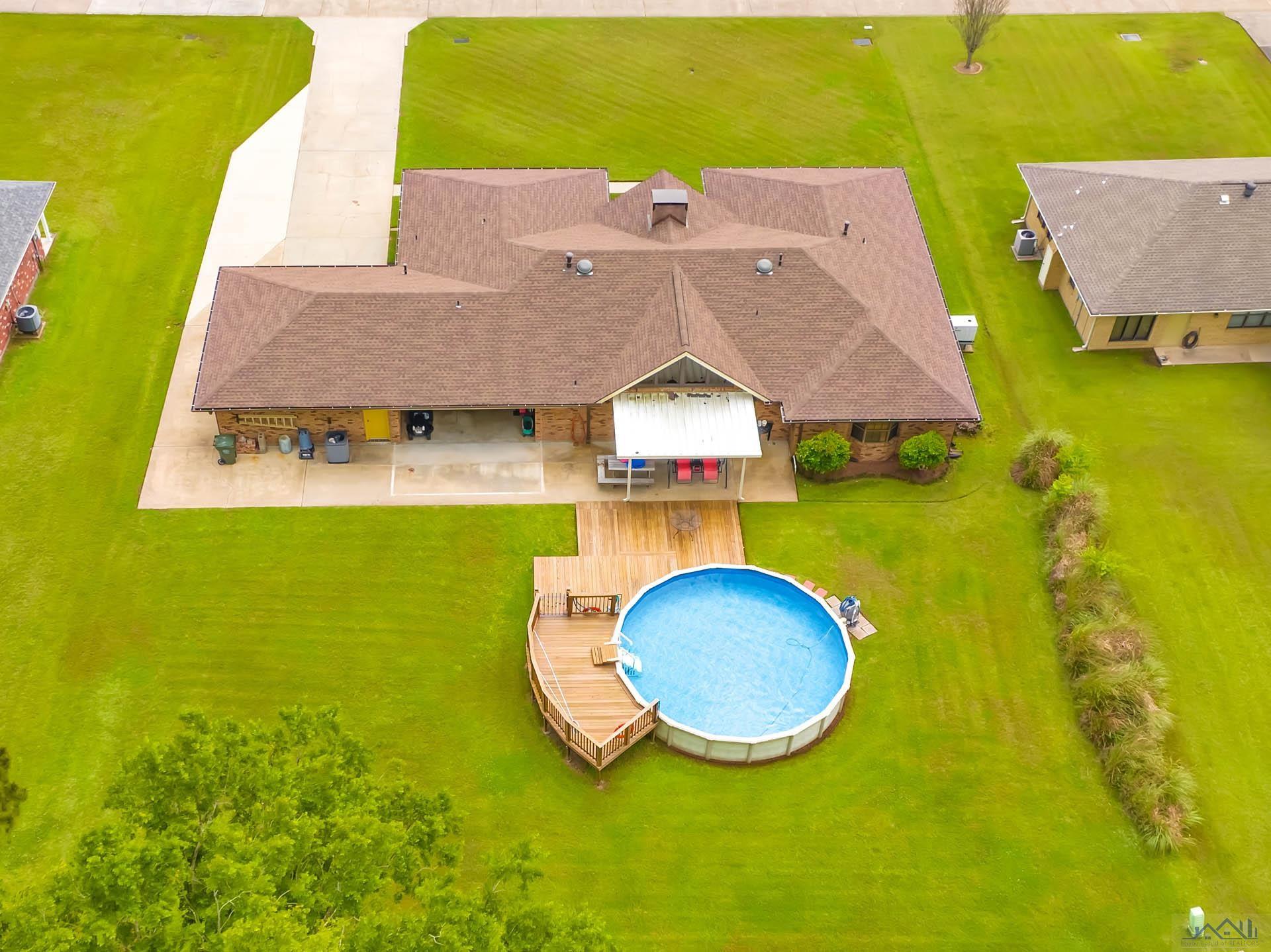 4017 Benton Dr