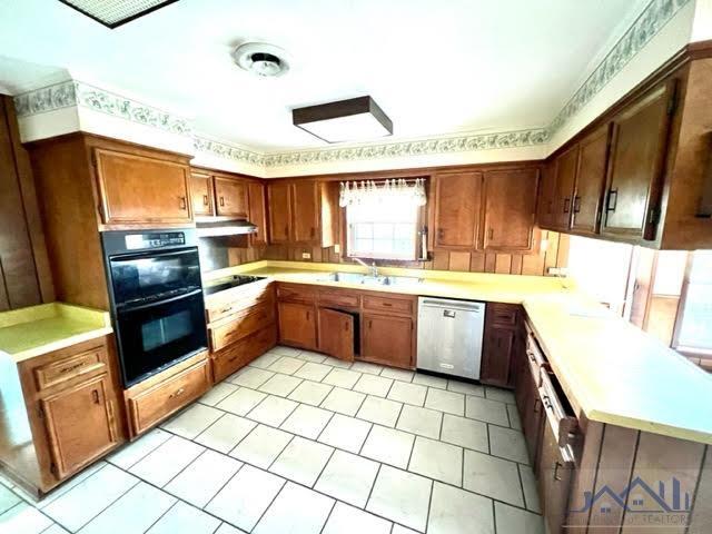 129 Rubaiyat Drive