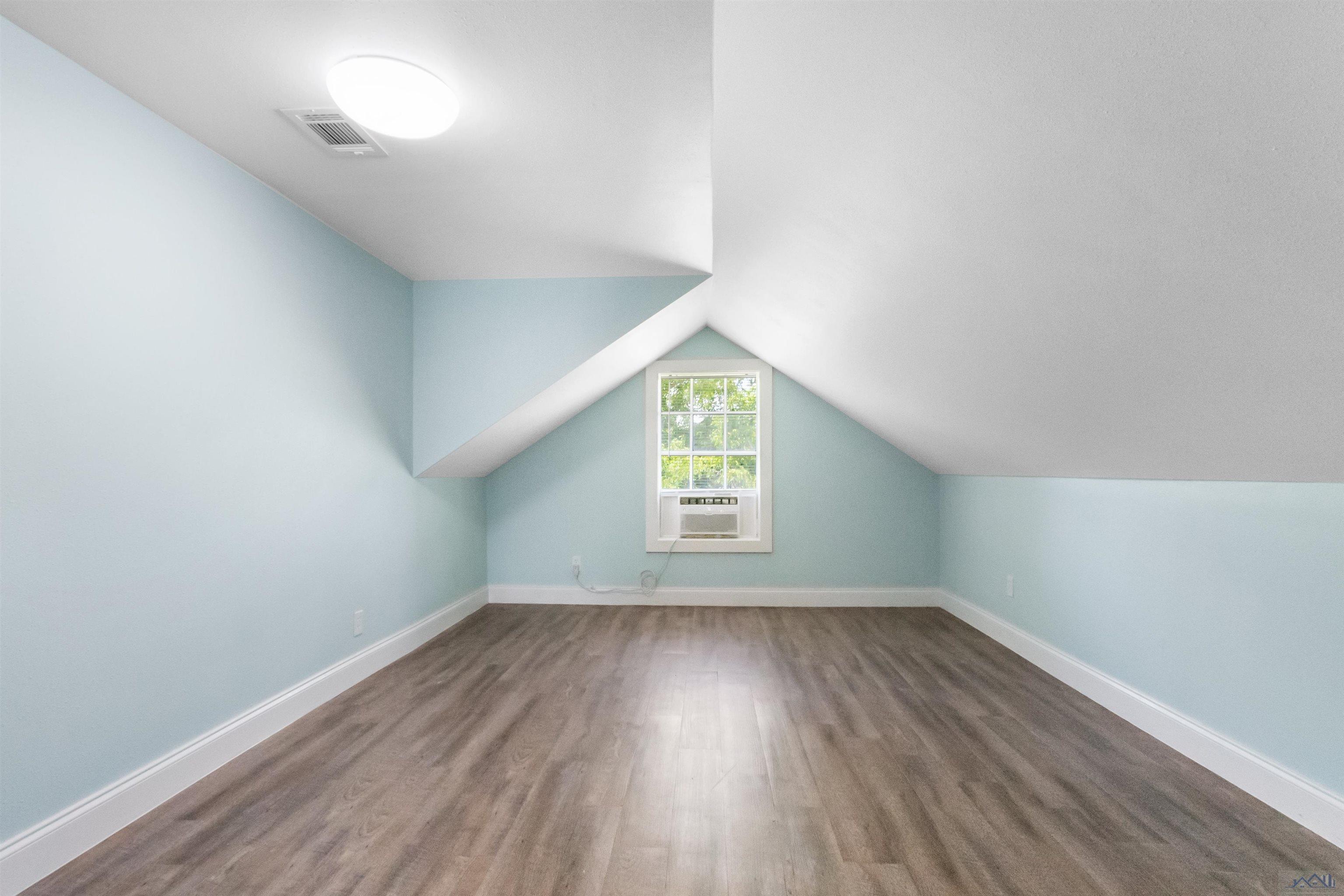 157 Old Mill Rd