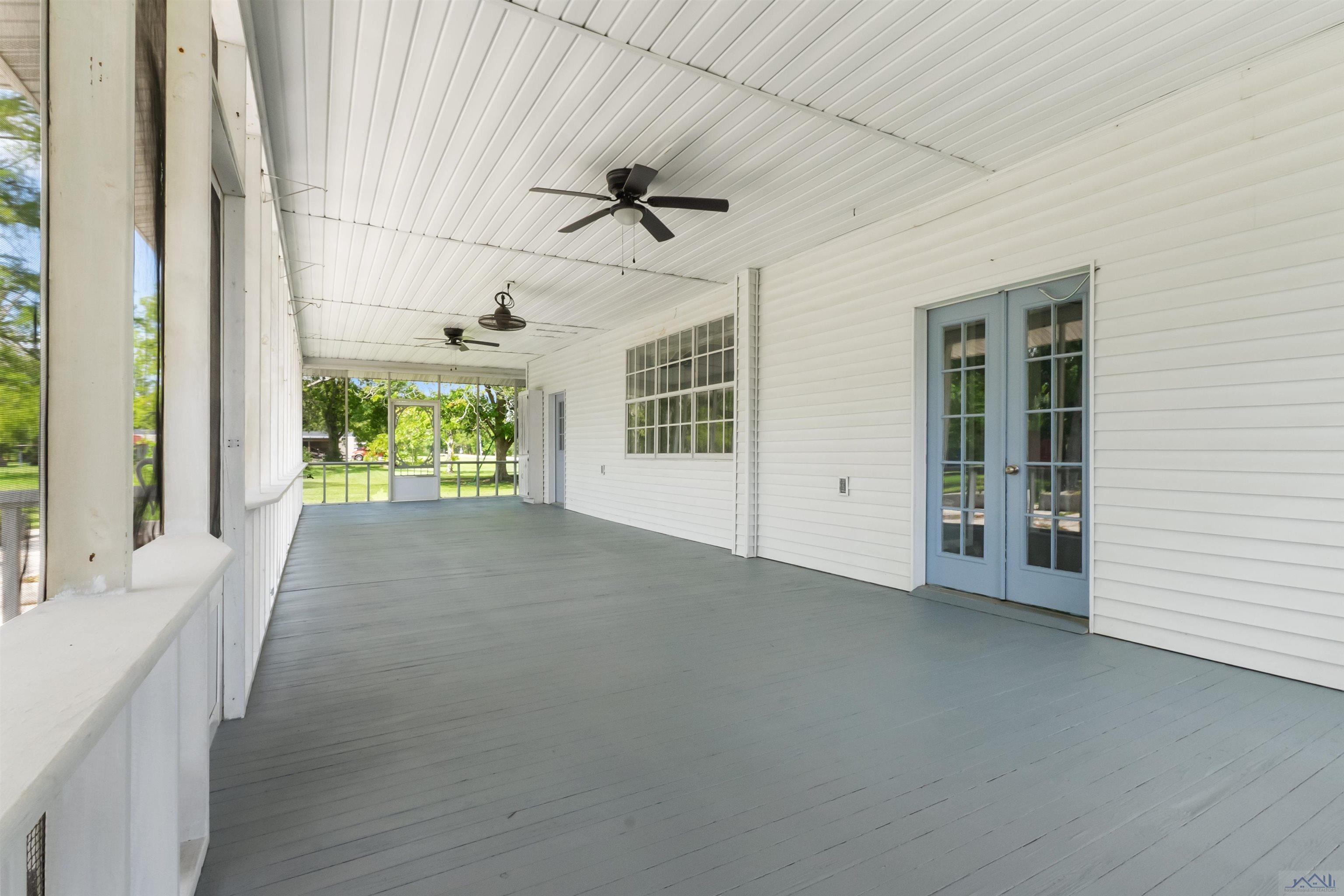 157 Old Mill Rd