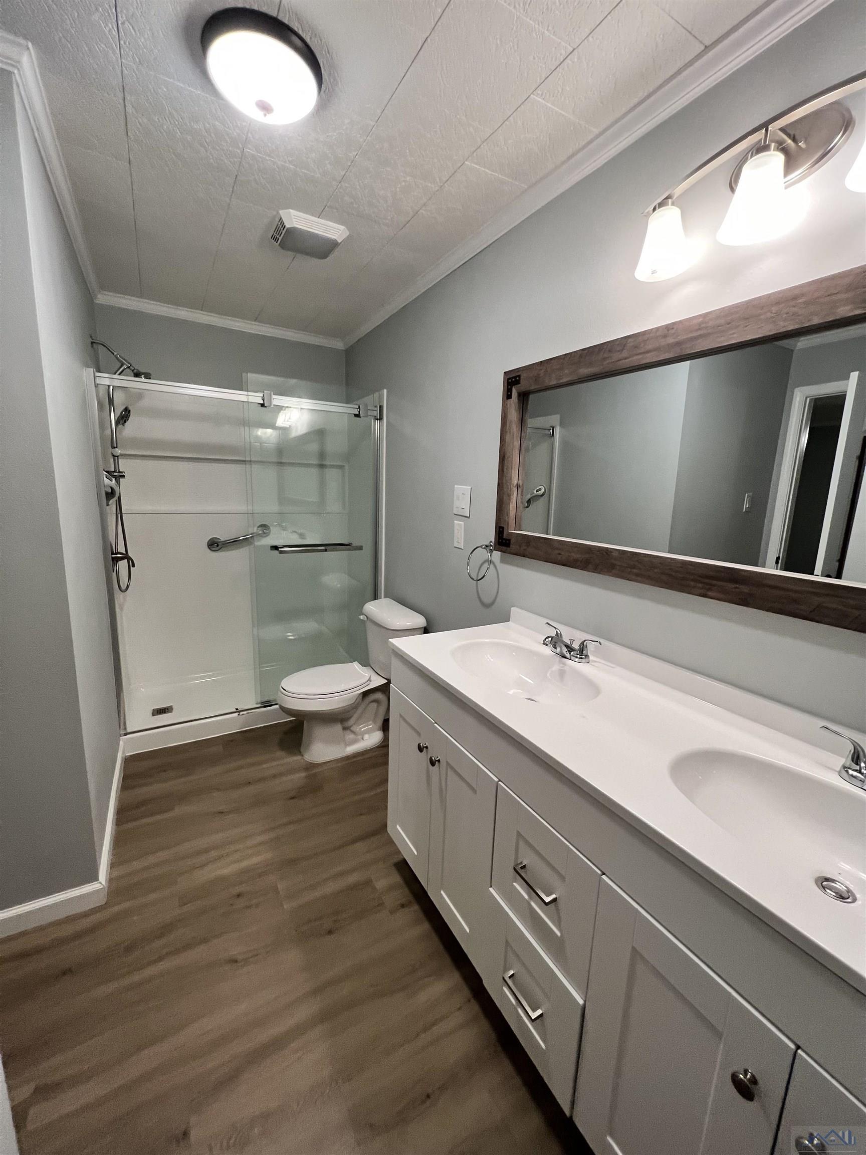 4637 Bayouside Dr