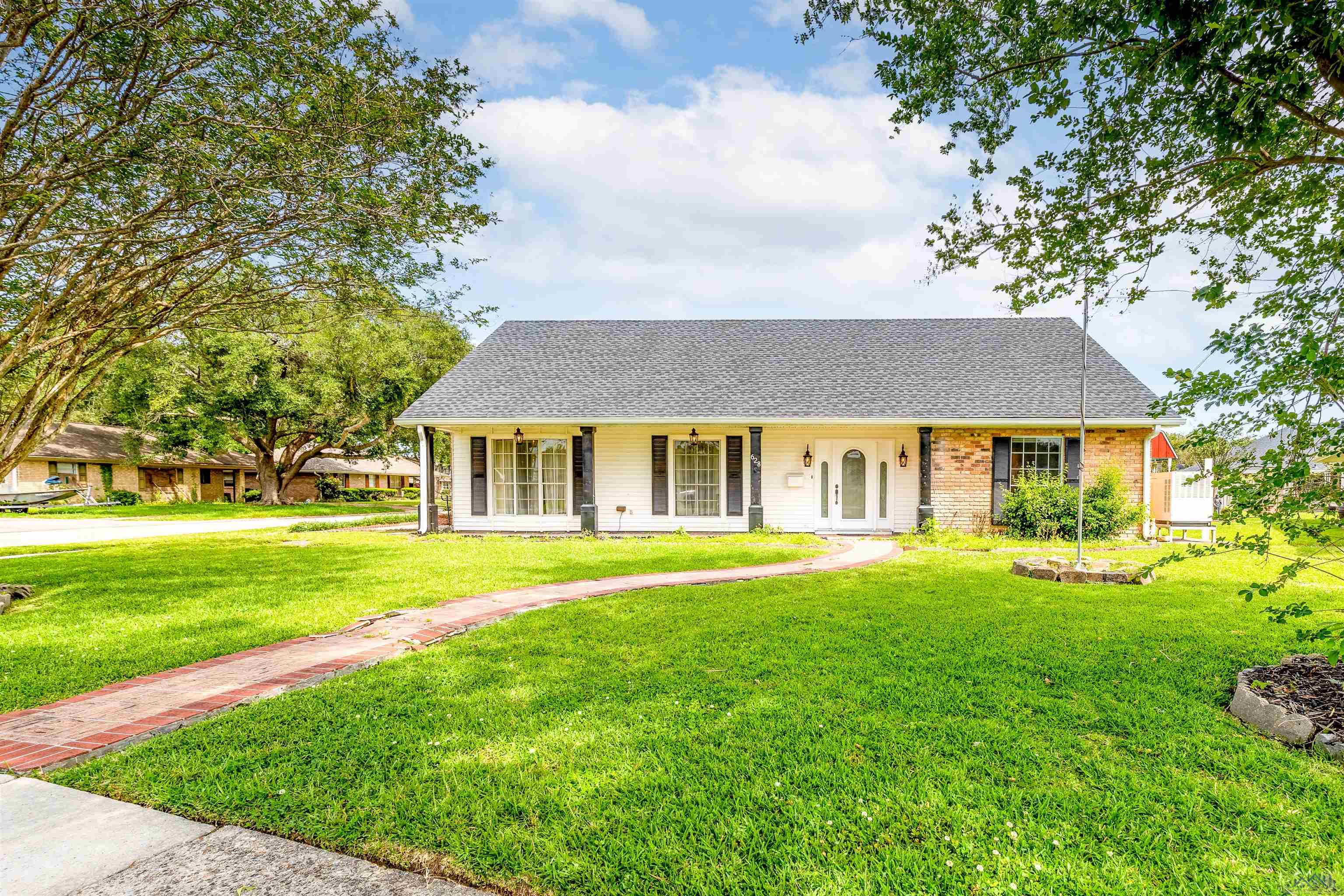 628 Gaynell Drive
