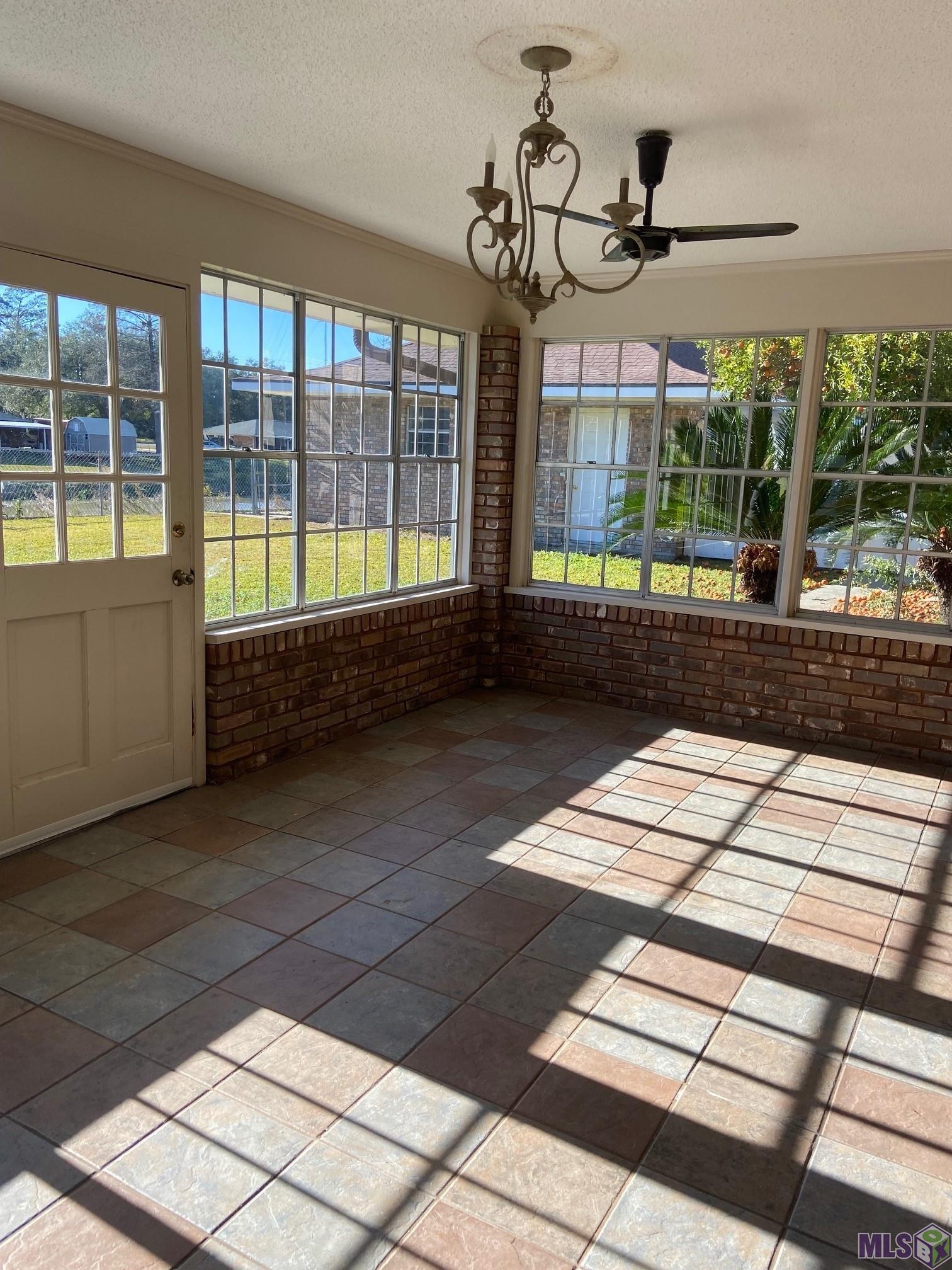 4661 La Hwy 308