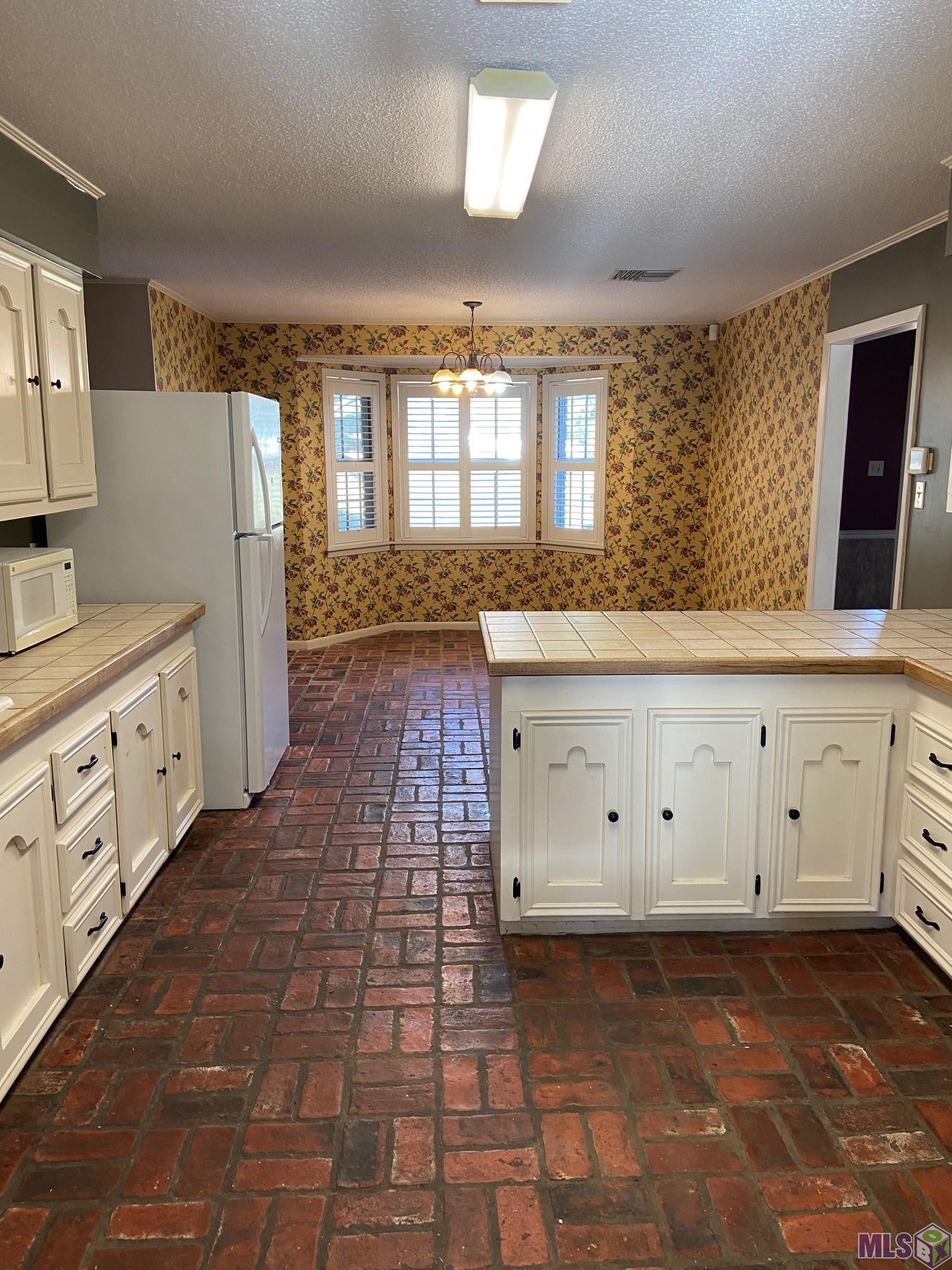 4661 La Hwy 308