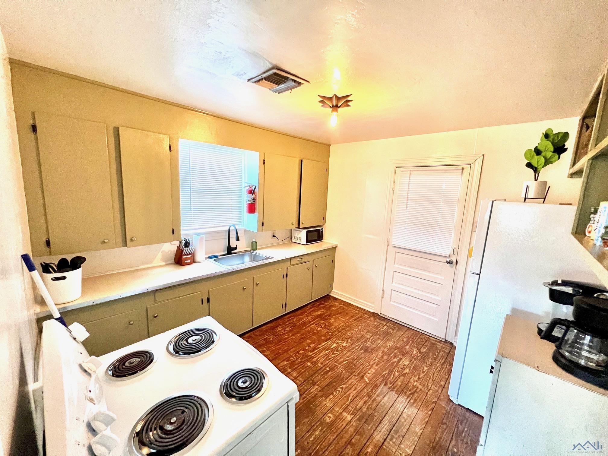 211 & 213 St Paul St
