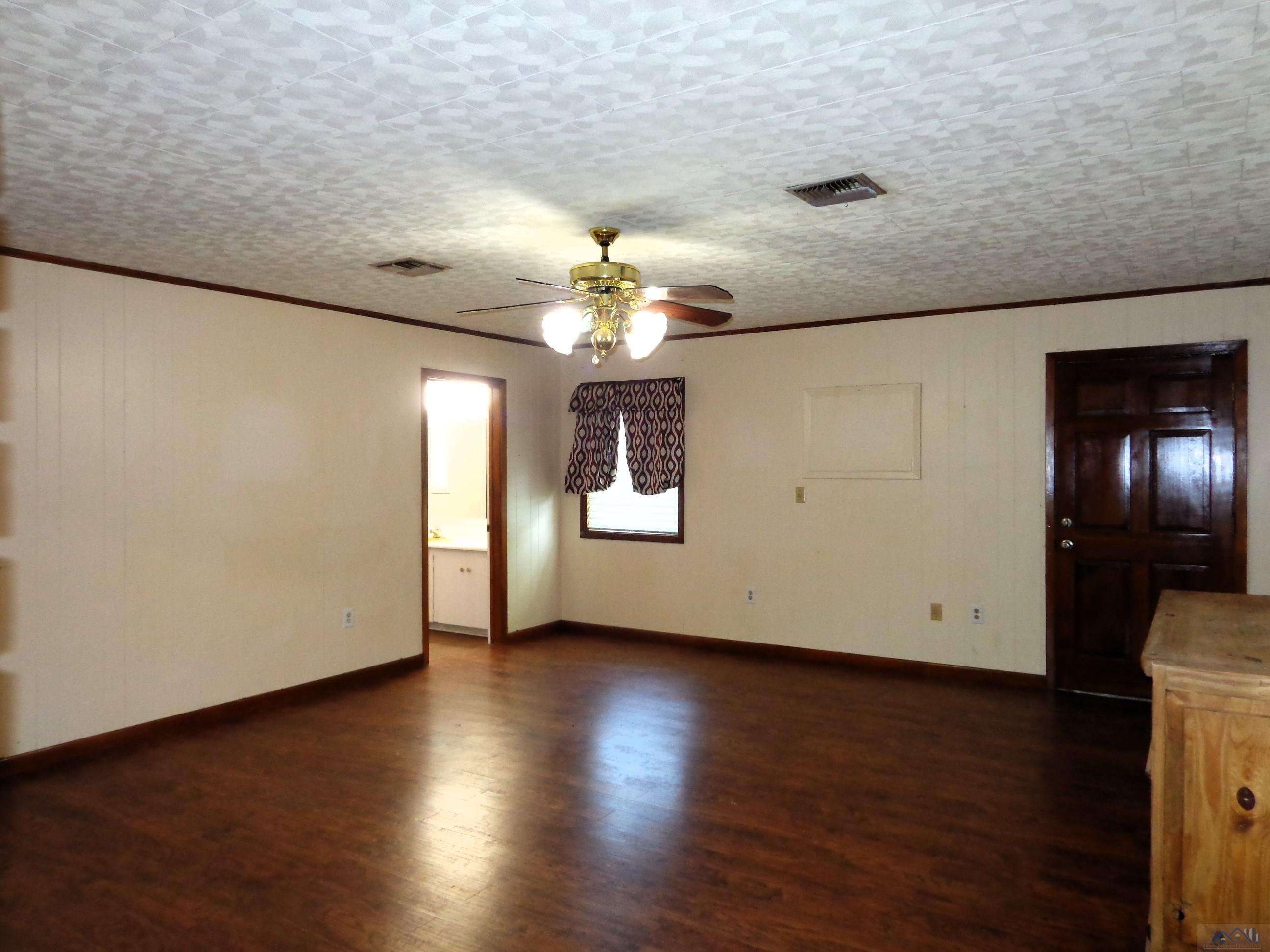111 Bellaire Drive
