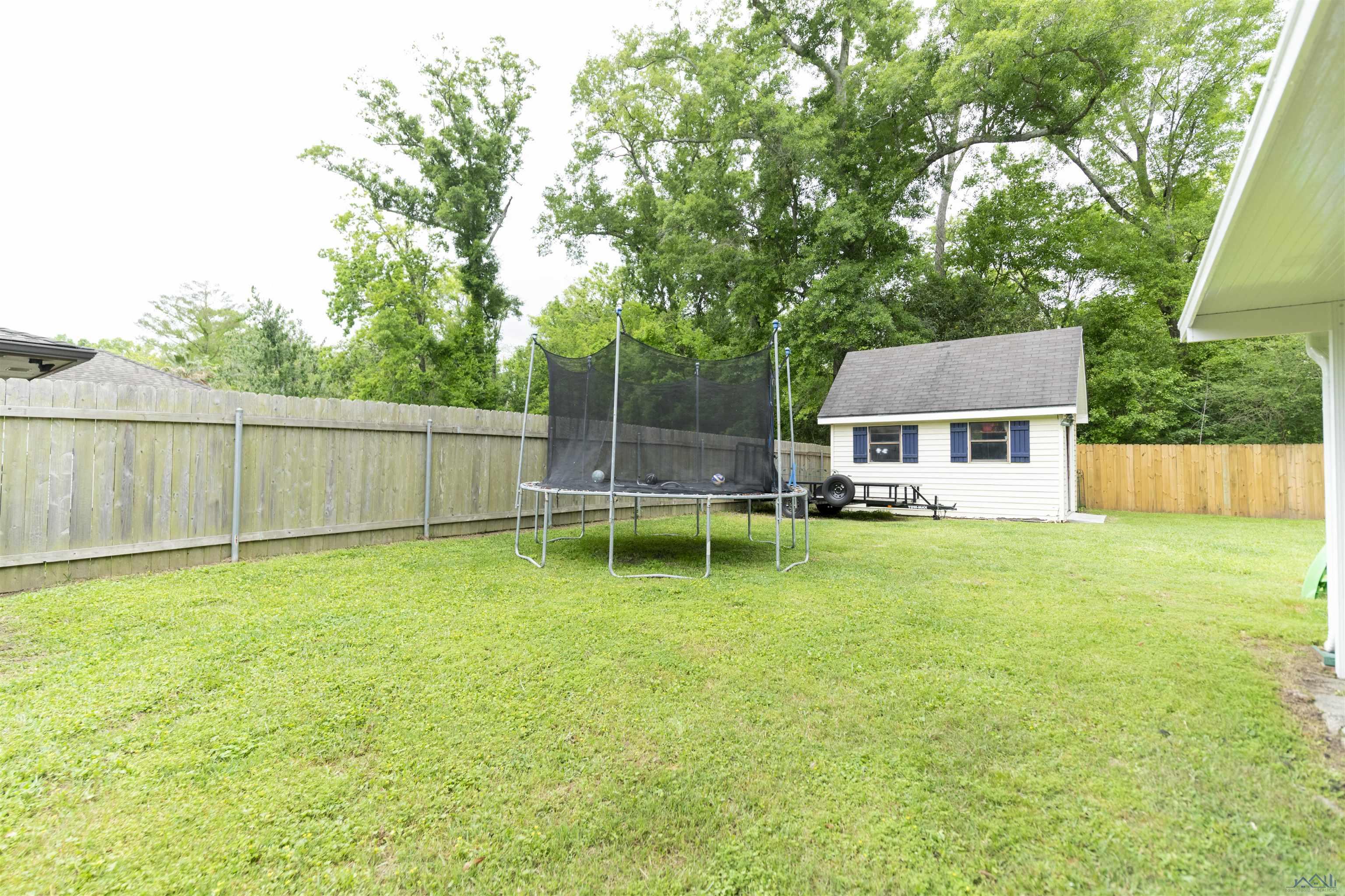 253 Lake Crescent Circle