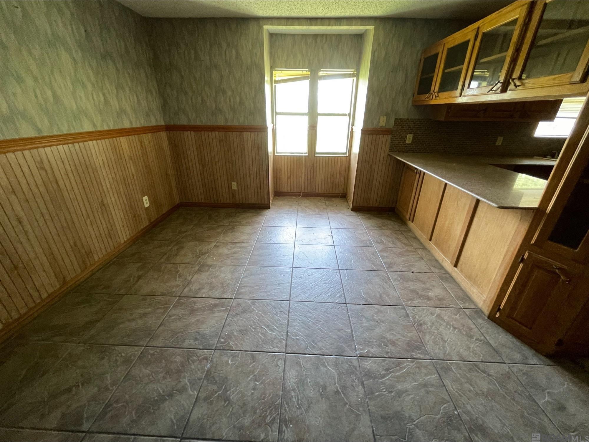 62395 Bayou Rd