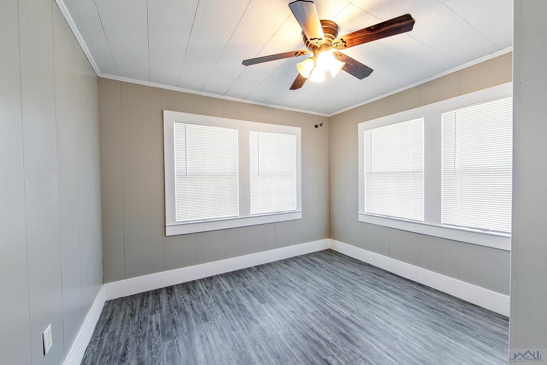 147 Amber Ln