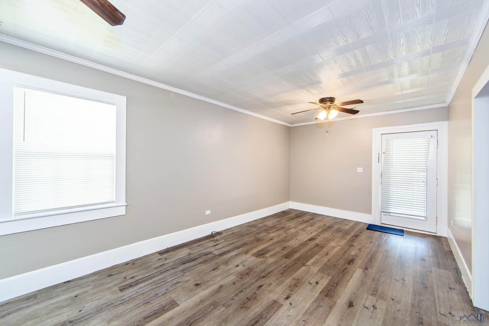 147 Amber Ln