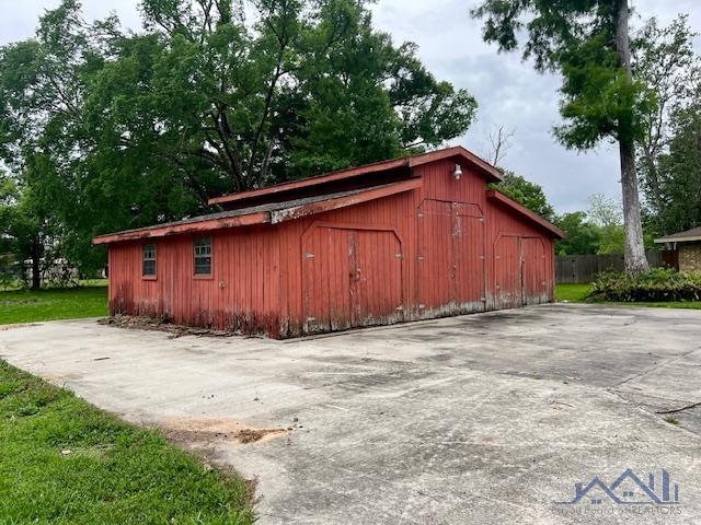 296 Bobcat Lane