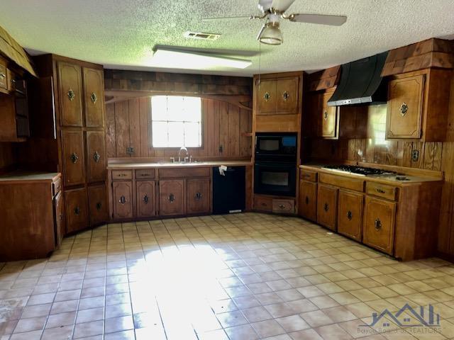 296 Bobcat Lane