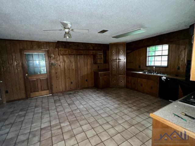 296 Bobcat Lane