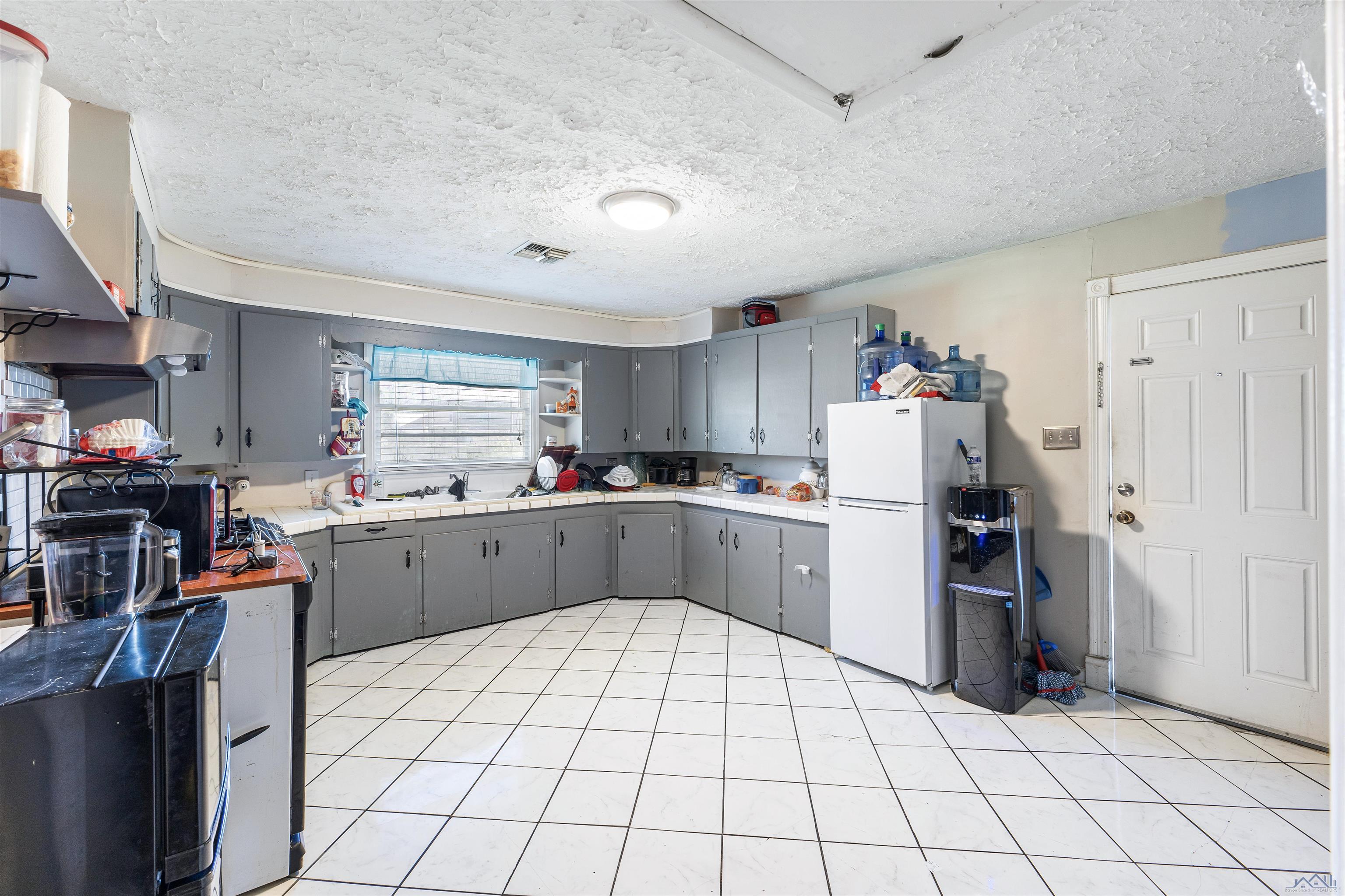 1403 Honduras Street
