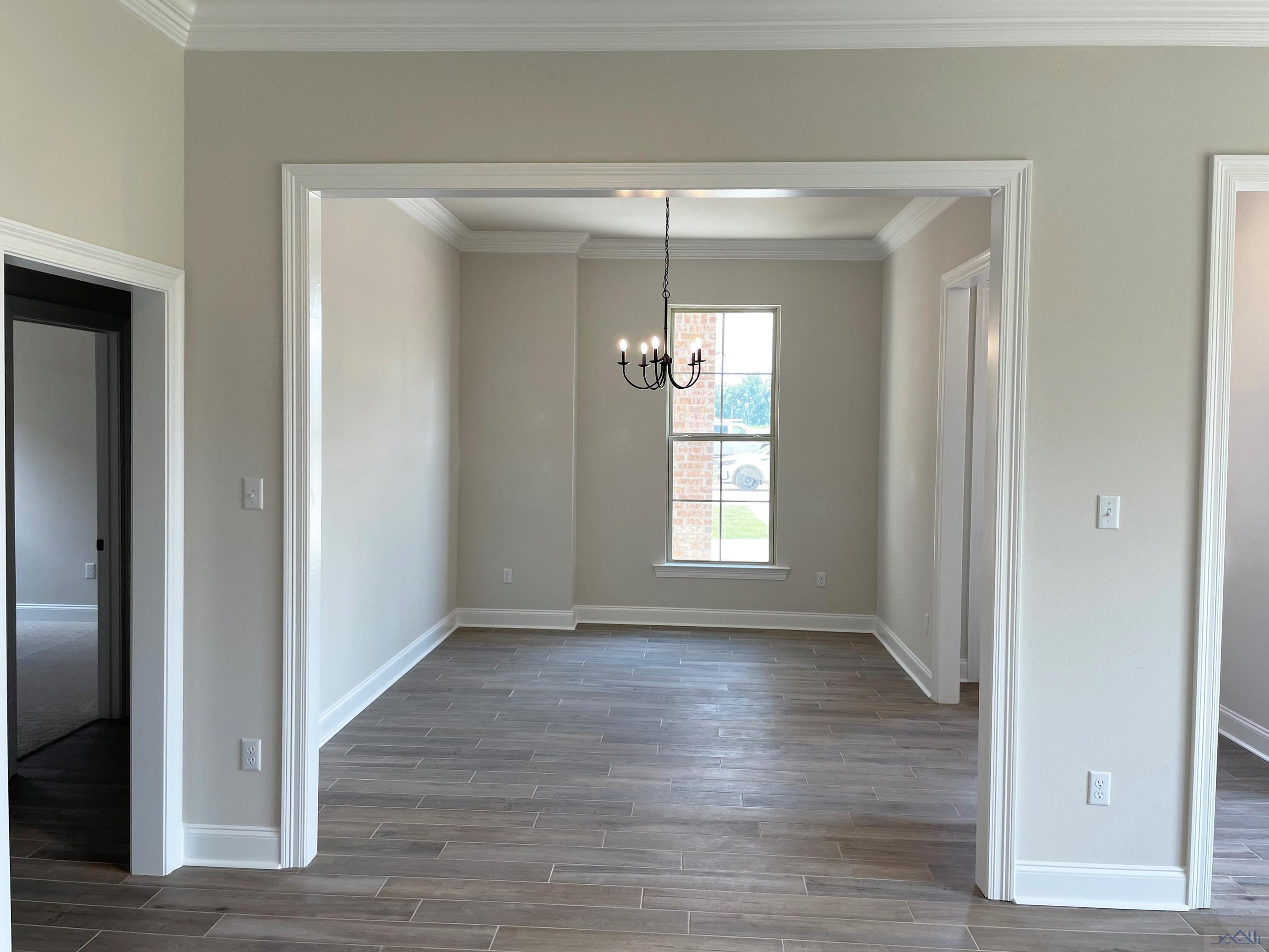415 Rue Evangeline